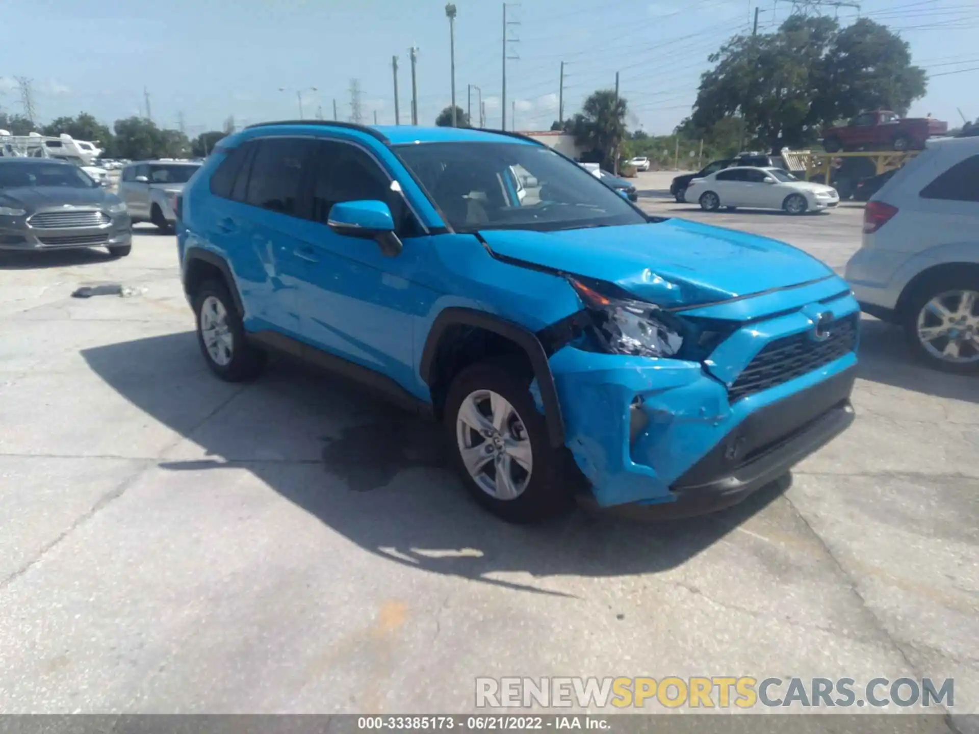 1 Photograph of a damaged car 2T3W1RFV3MW150085 TOYOTA RAV4 2021