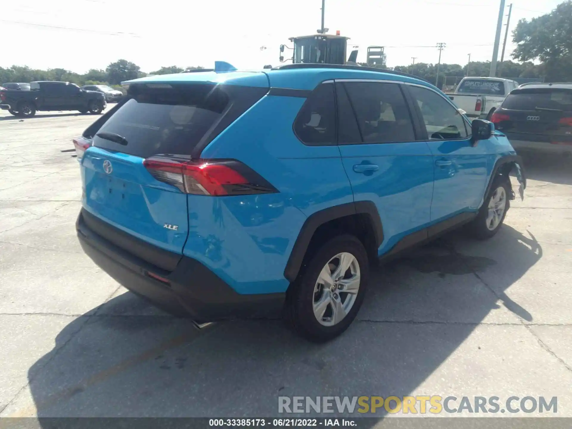 4 Photograph of a damaged car 2T3W1RFV3MW150085 TOYOTA RAV4 2021