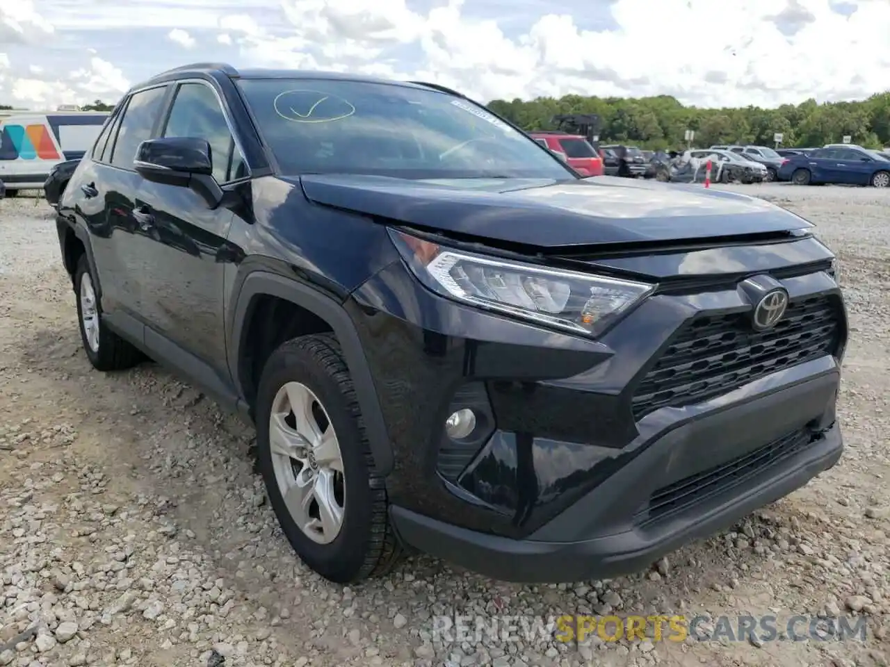 1 Photograph of a damaged car 2T3W1RFV3MW169008 TOYOTA RAV4 2021