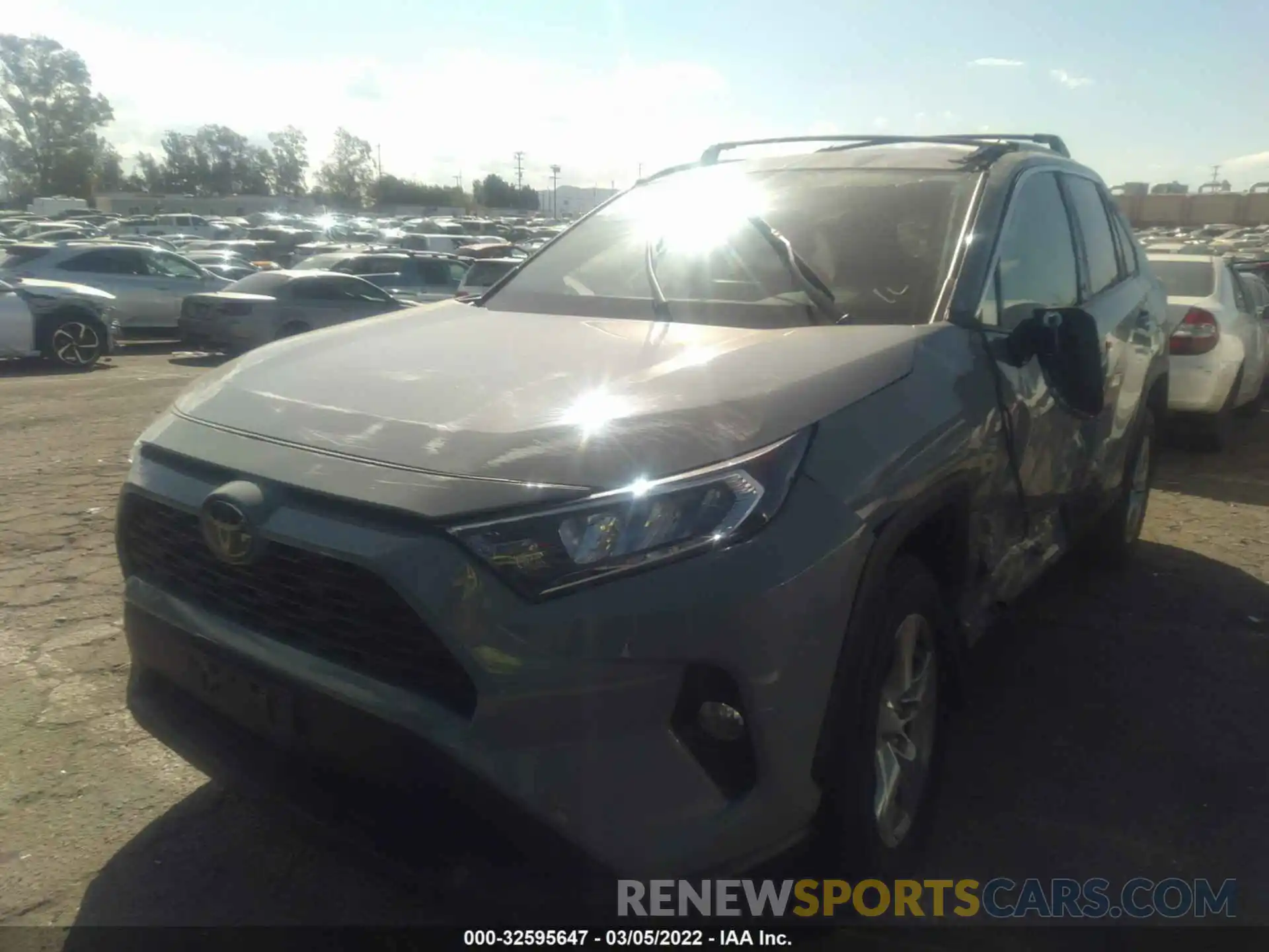 2 Фотография поврежденного автомобиля 2T3W1RFV4MC090559 TOYOTA RAV4 2021