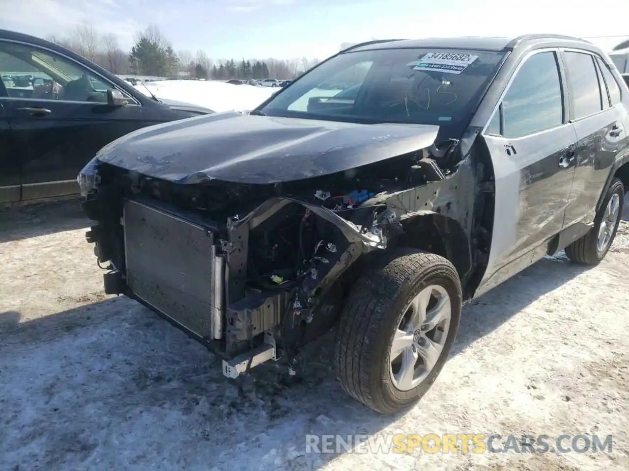 9 Photograph of a damaged car 2T3W1RFV4MC094515 TOYOTA RAV4 2021