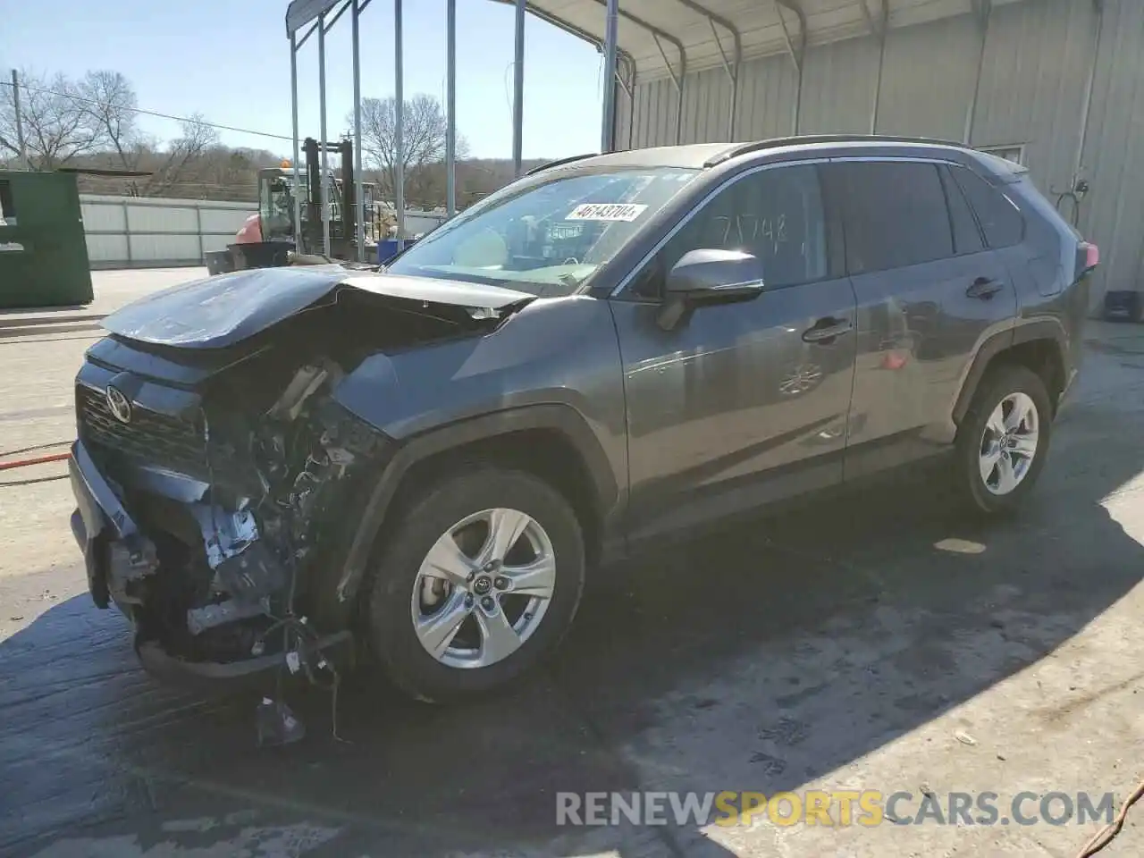 1 Photograph of a damaged car 2T3W1RFV4MC097253 TOYOTA RAV4 2021