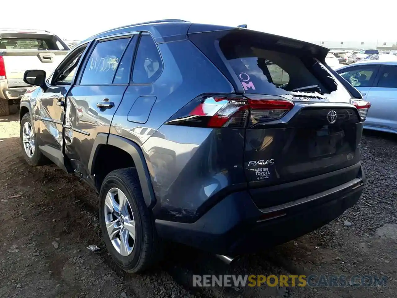 3 Photograph of a damaged car 2T3W1RFV4MC109613 TOYOTA RAV4 2021