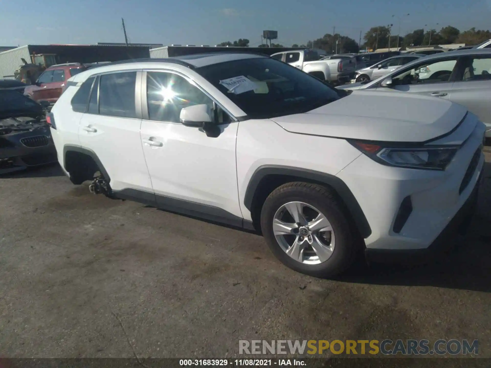 1 Photograph of a damaged car 2T3W1RFV4MC116755 TOYOTA RAV4 2021