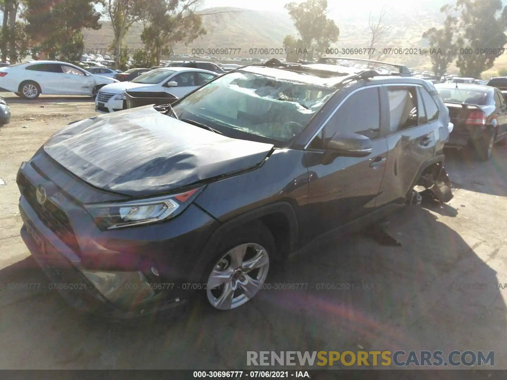 2 Photograph of a damaged car 2T3W1RFV4MC119302 TOYOTA RAV4 2021