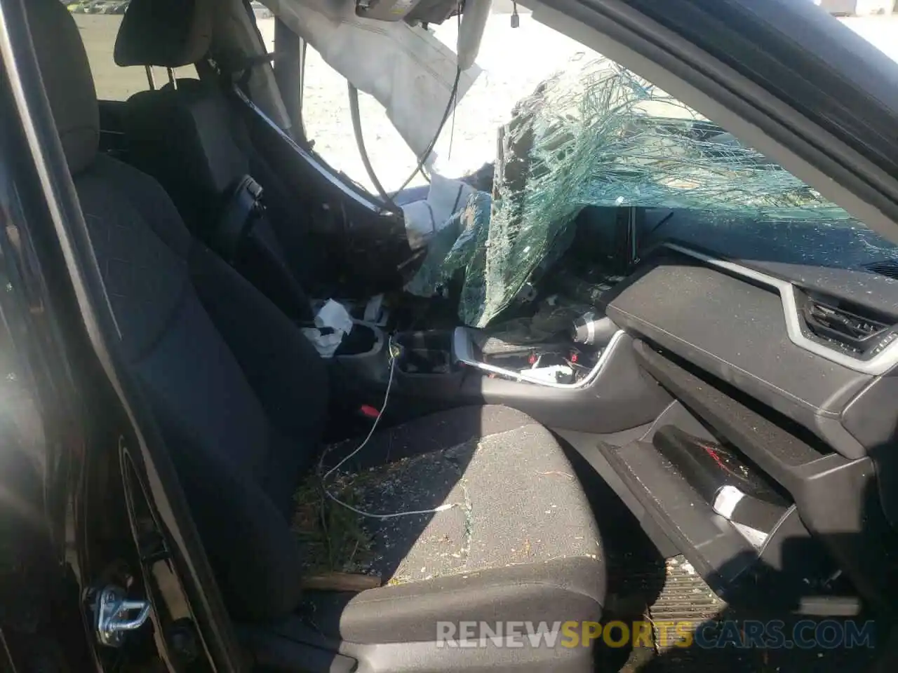 5 Photograph of a damaged car 2T3W1RFV4MC121437 TOYOTA RAV4 2021