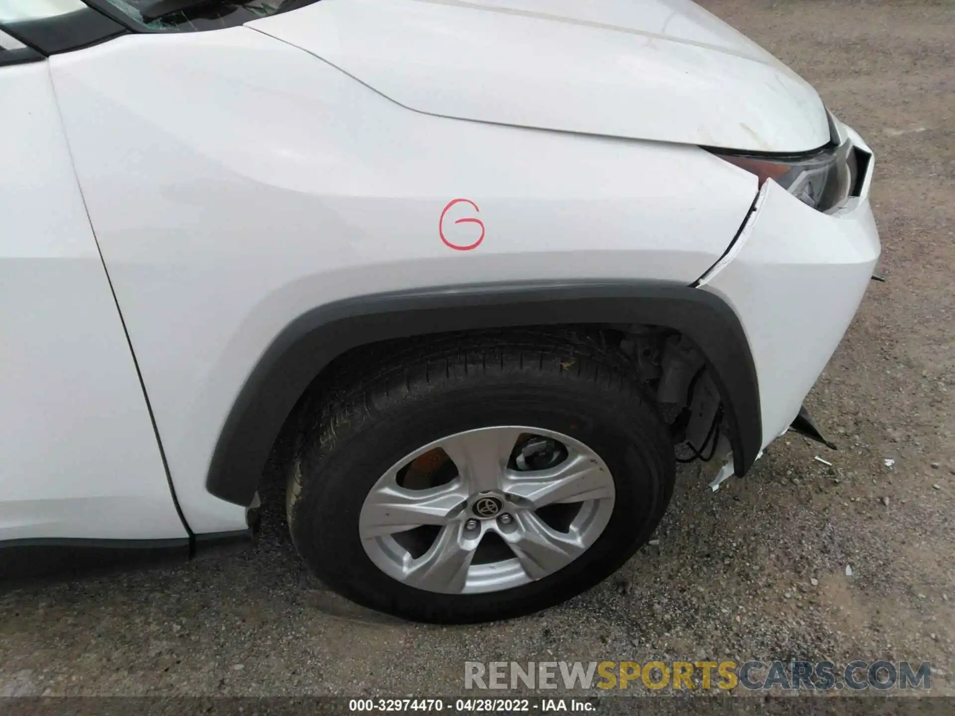 13 Фотография поврежденного автомобиля 2T3W1RFV4MC124757 TOYOTA RAV4 2021