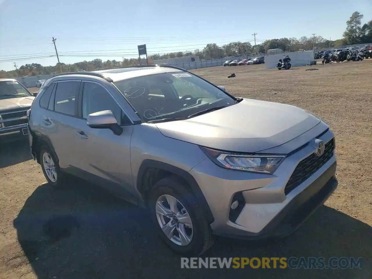 1 Photograph of a damaged car 2T3W1RFV4MC135046 TOYOTA RAV4 2021