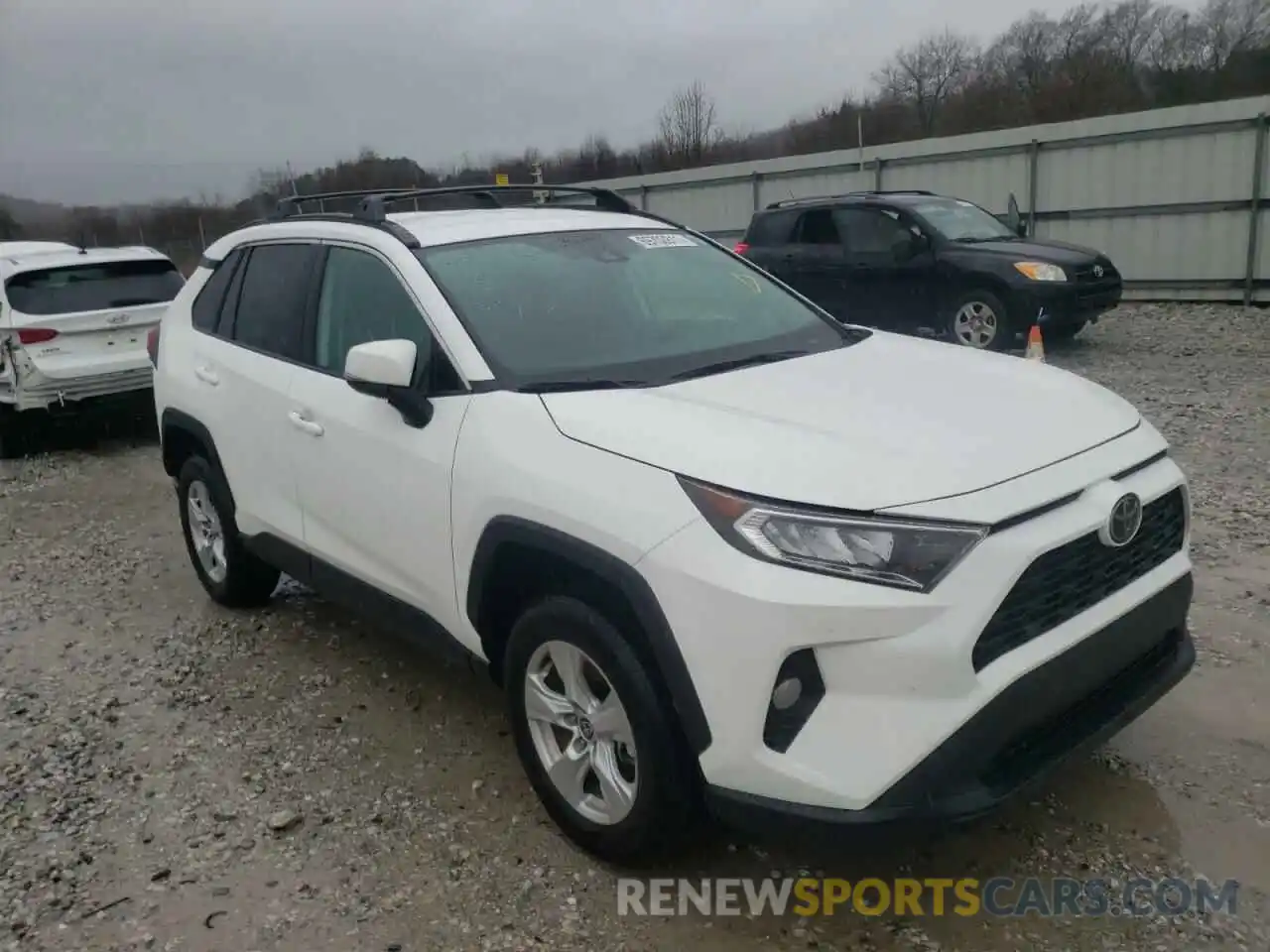 1 Photograph of a damaged car 2T3W1RFV4MC145768 TOYOTA RAV4 2021