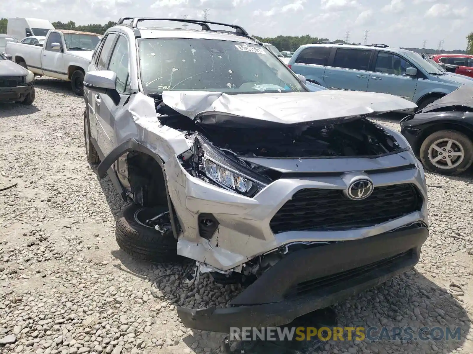 1 Photograph of a damaged car 2T3W1RFV4MC146614 TOYOTA RAV4 2021