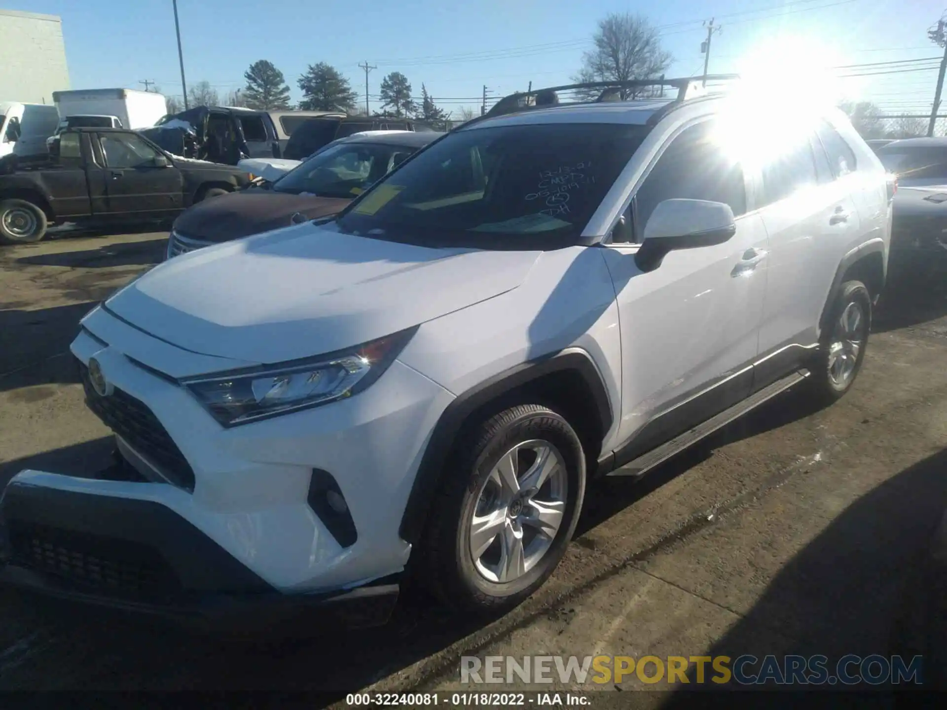 2 Photograph of a damaged car 2T3W1RFV4MC151022 TOYOTA RAV4 2021