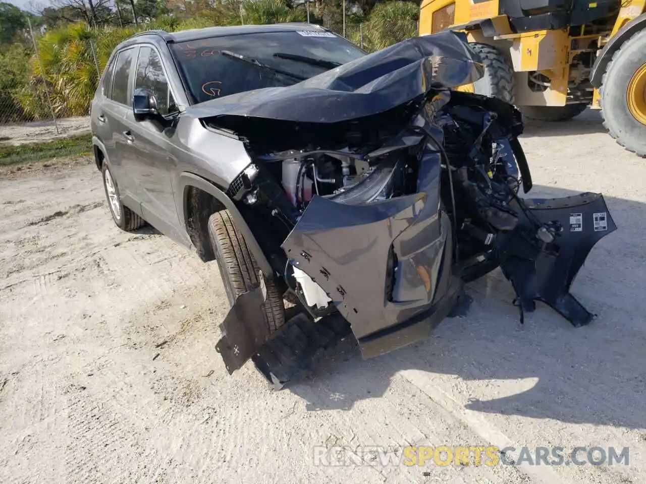 1 Photograph of a damaged car 2T3W1RFV4MC171898 TOYOTA RAV4 2021