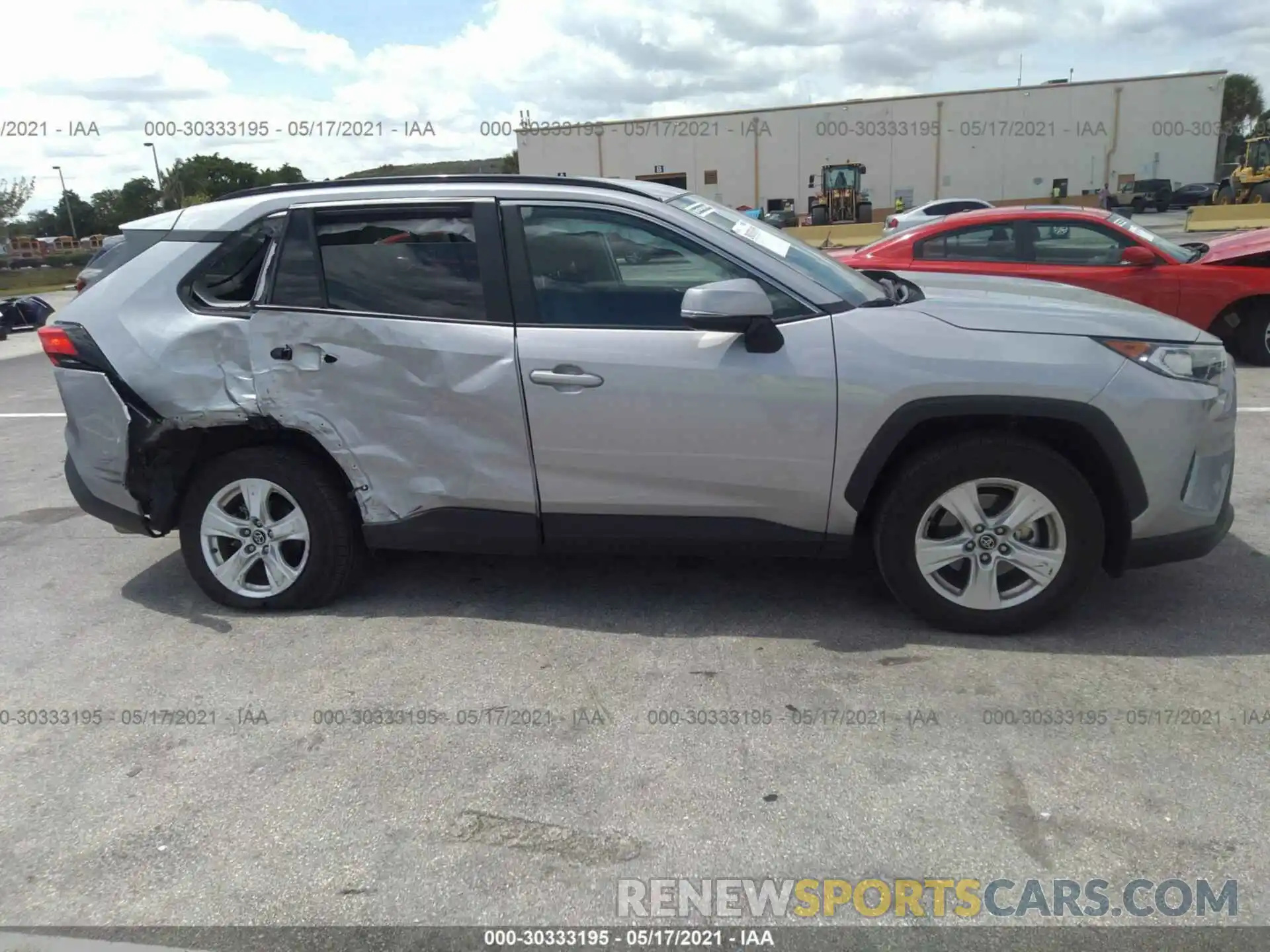 6 Photograph of a damaged car 2T3W1RFV4MW112641 TOYOTA RAV4 2021