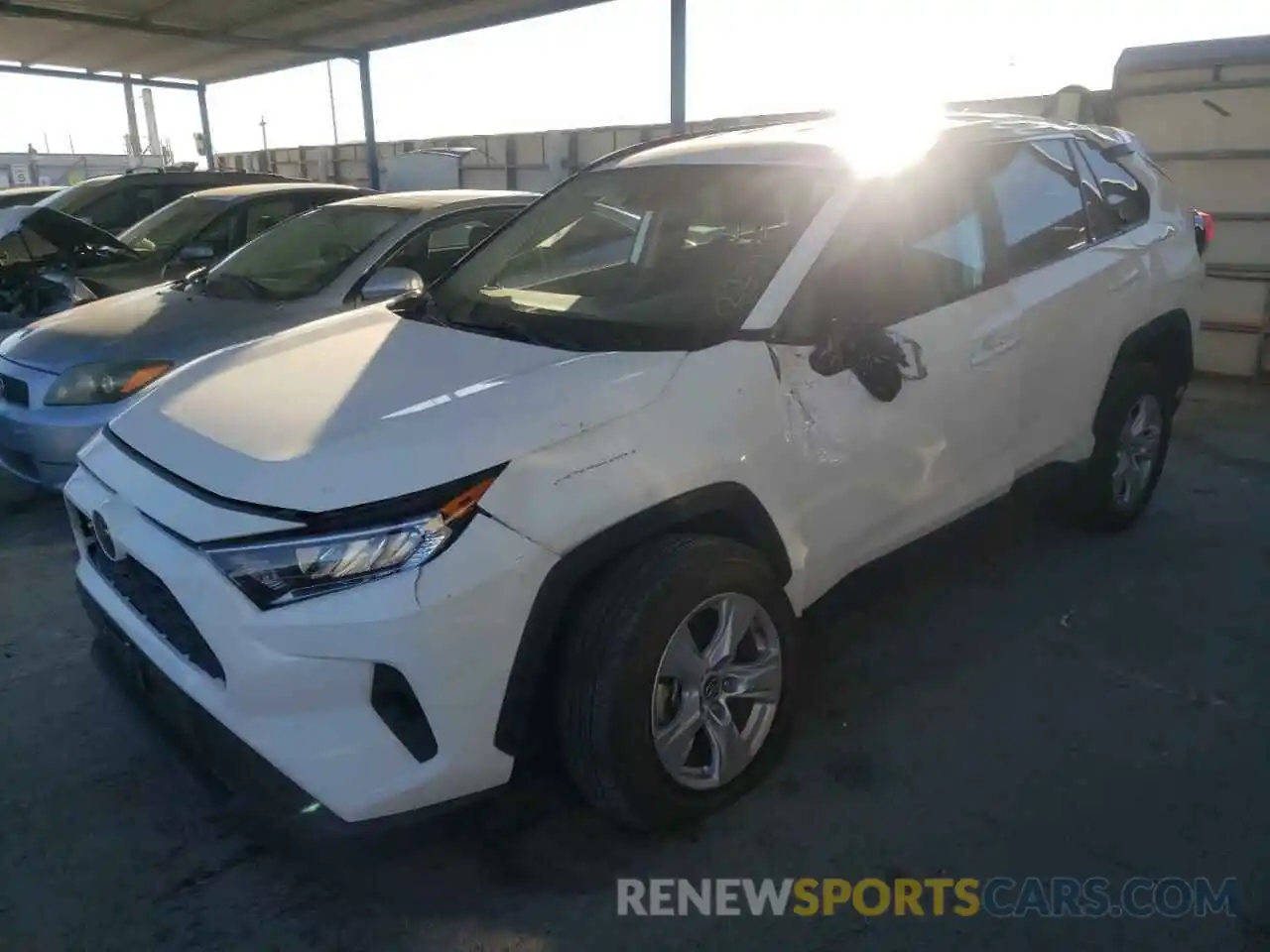 2 Photograph of a damaged car 2T3W1RFV4MW116138 TOYOTA RAV4 2021