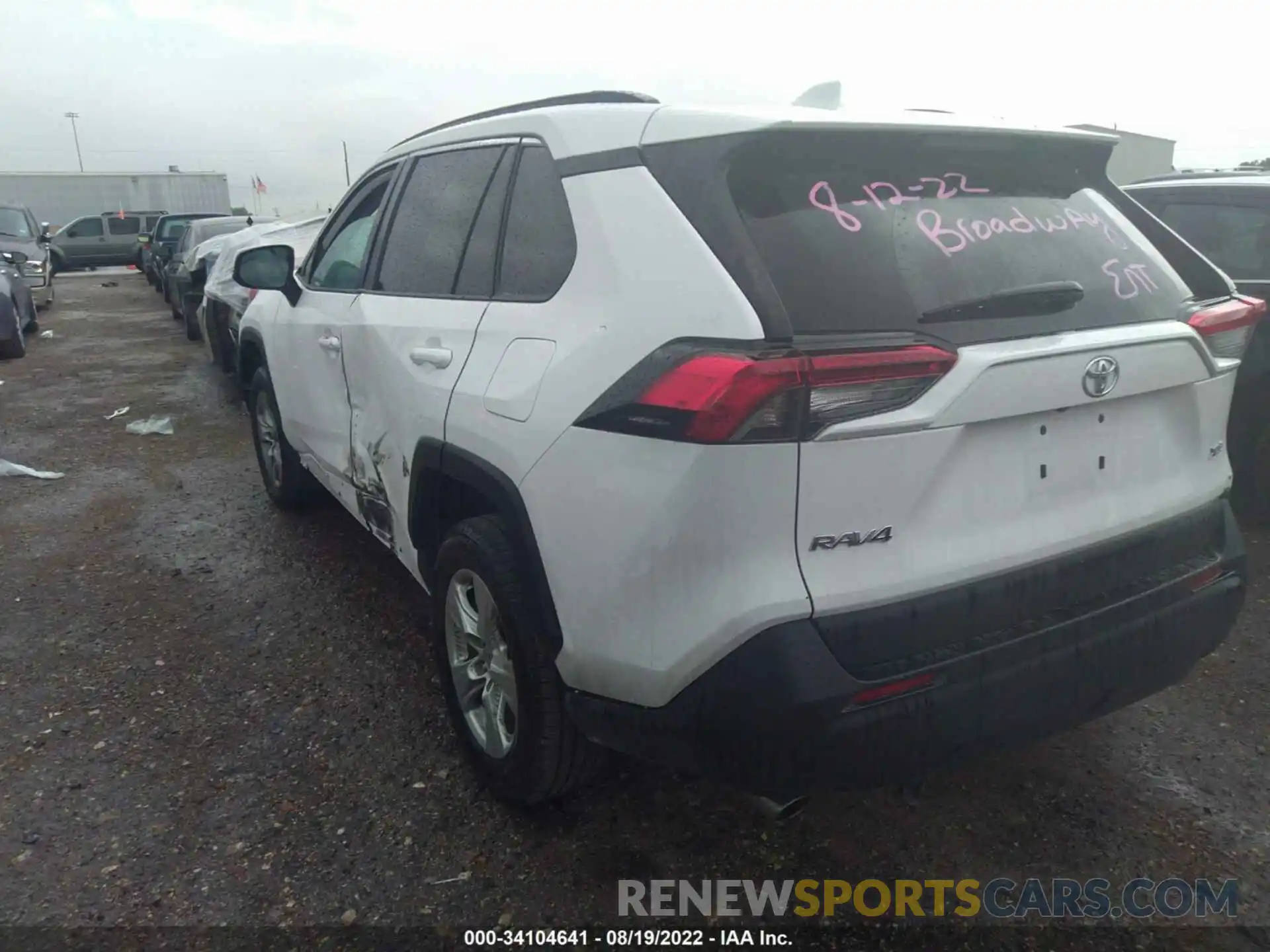 3 Photograph of a damaged car 2T3W1RFV4MW159412 TOYOTA RAV4 2021