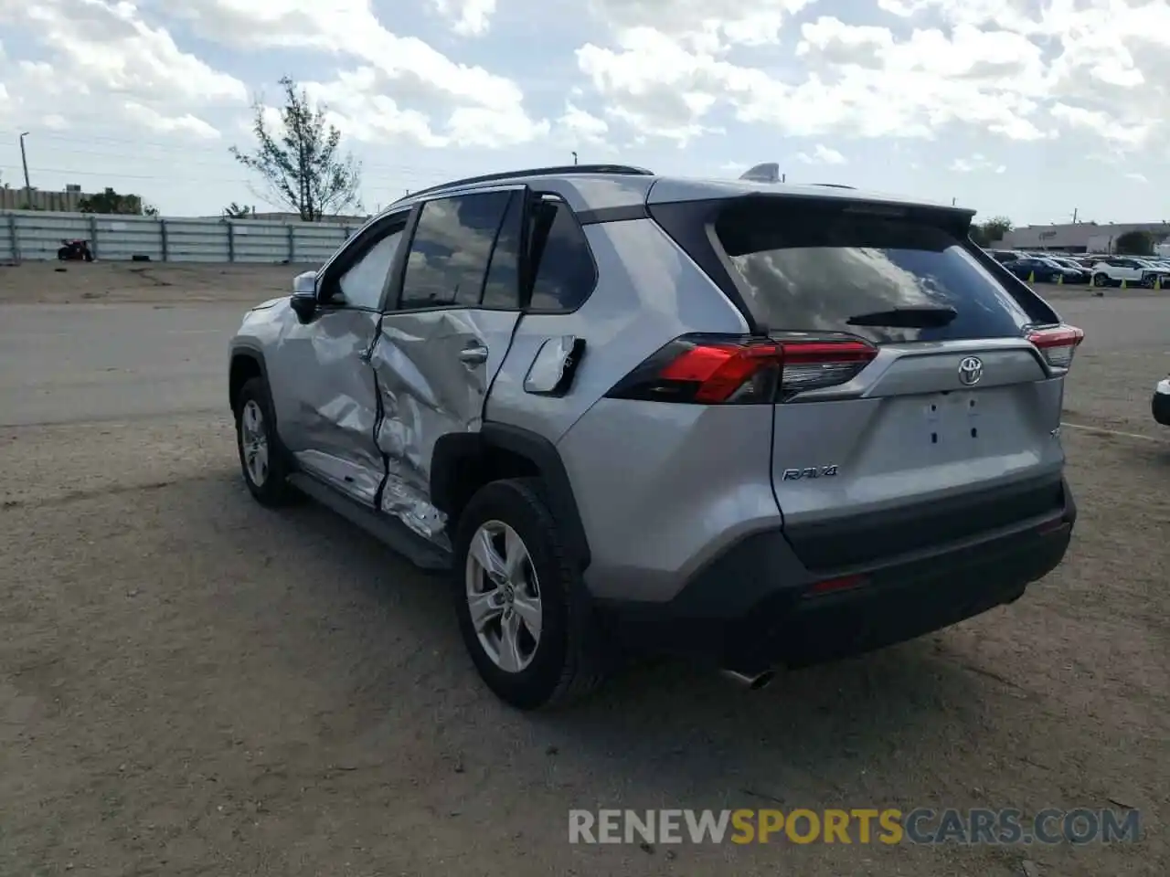 3 Photograph of a damaged car 2T3W1RFV4MW159457 TOYOTA RAV4 2021