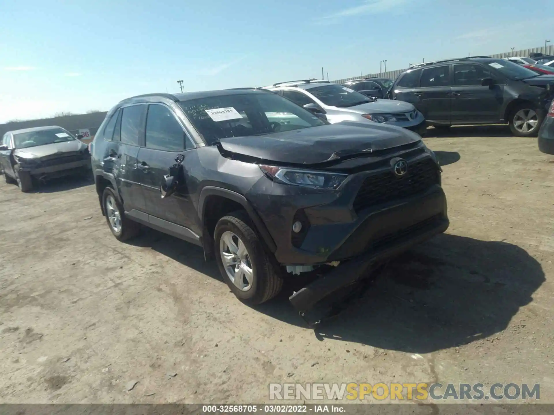 1 Photograph of a damaged car 2T3W1RFV4MW176226 TOYOTA RAV4 2021