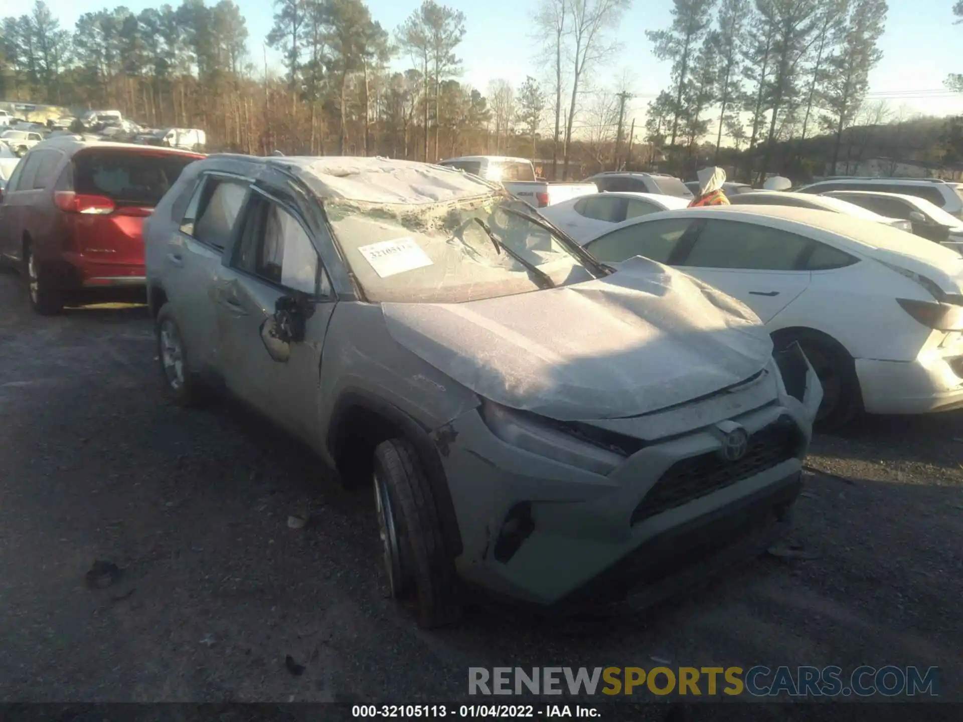 1 Photograph of a damaged car 2T3W1RFV5MC089307 TOYOTA RAV4 2021