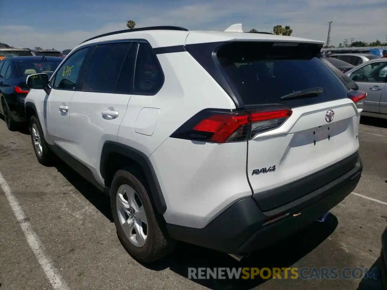 3 Photograph of a damaged car 2T3W1RFV5MC096905 TOYOTA RAV4 2021