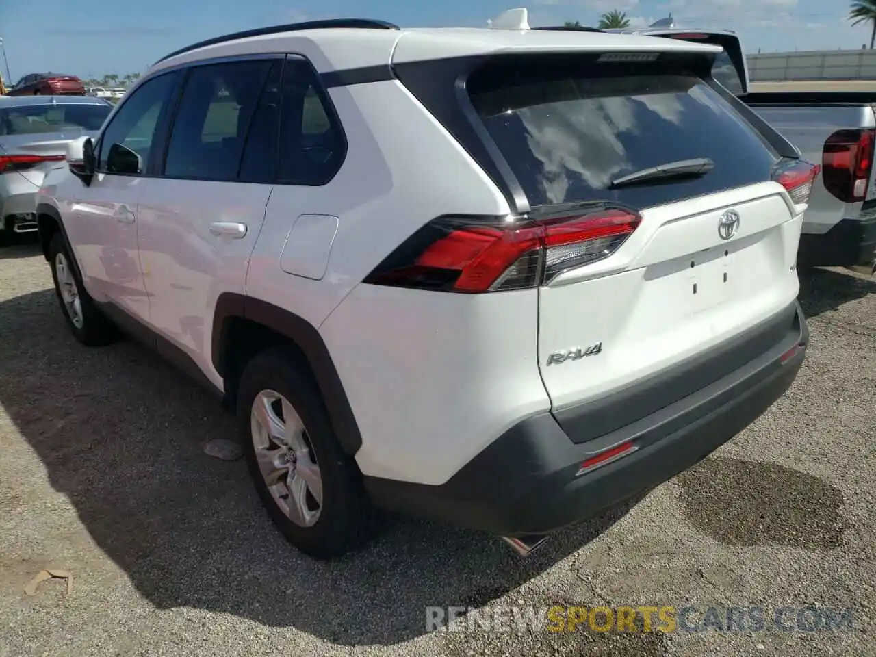 3 Photograph of a damaged car 2T3W1RFV5MC101911 TOYOTA RAV4 2021