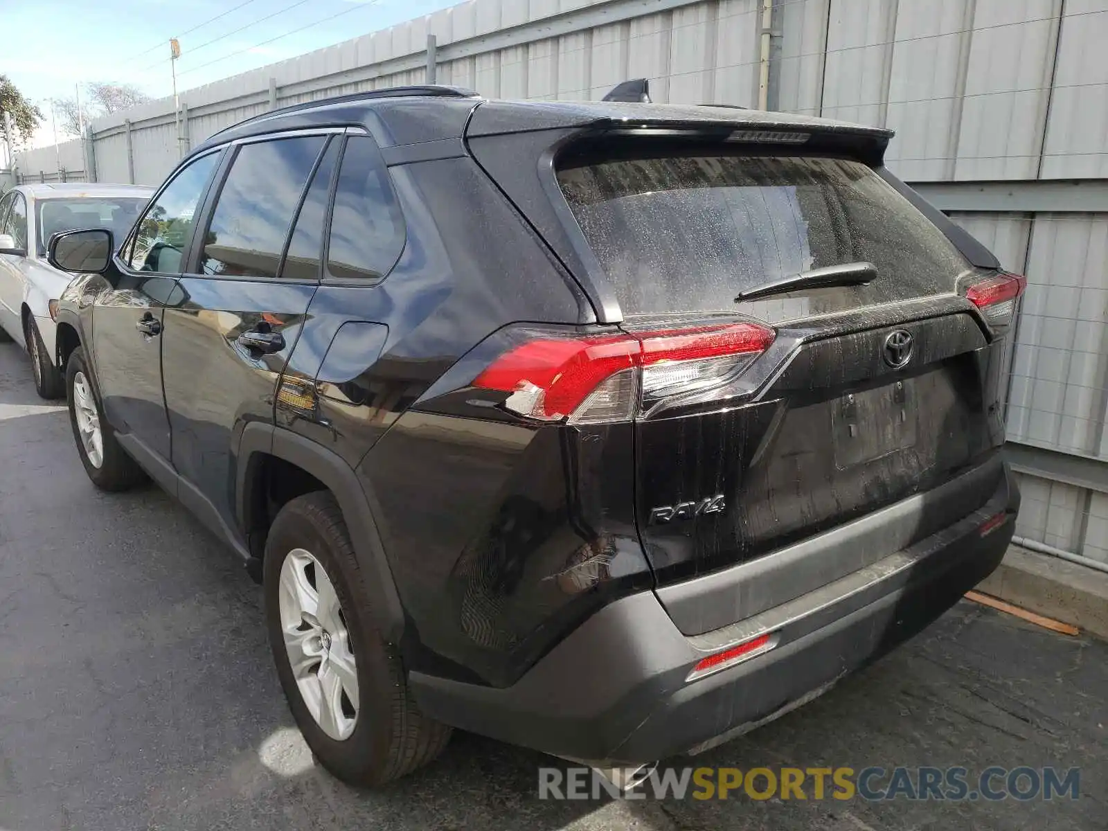 3 Фотография поврежденного автомобиля 2T3W1RFV5MC106865 TOYOTA RAV4 2021