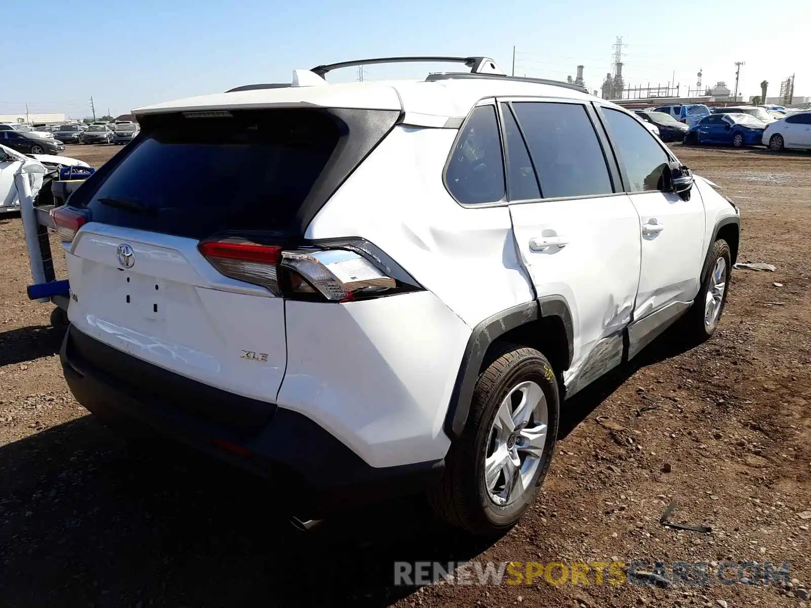 4 Photograph of a damaged car 2T3W1RFV5MC122774 TOYOTA RAV4 2021