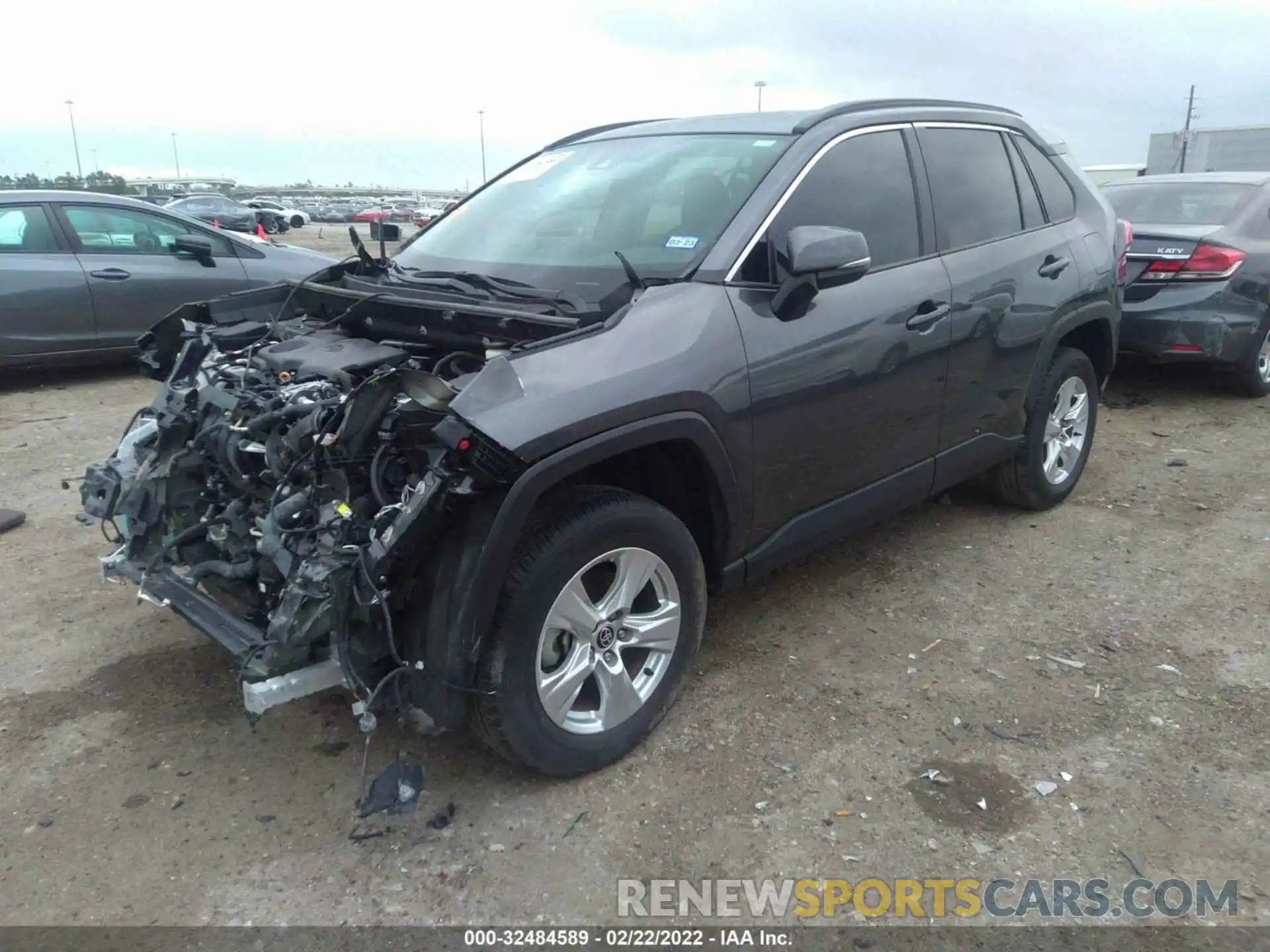 2 Photograph of a damaged car 2T3W1RFV5MC125402 TOYOTA RAV4 2021