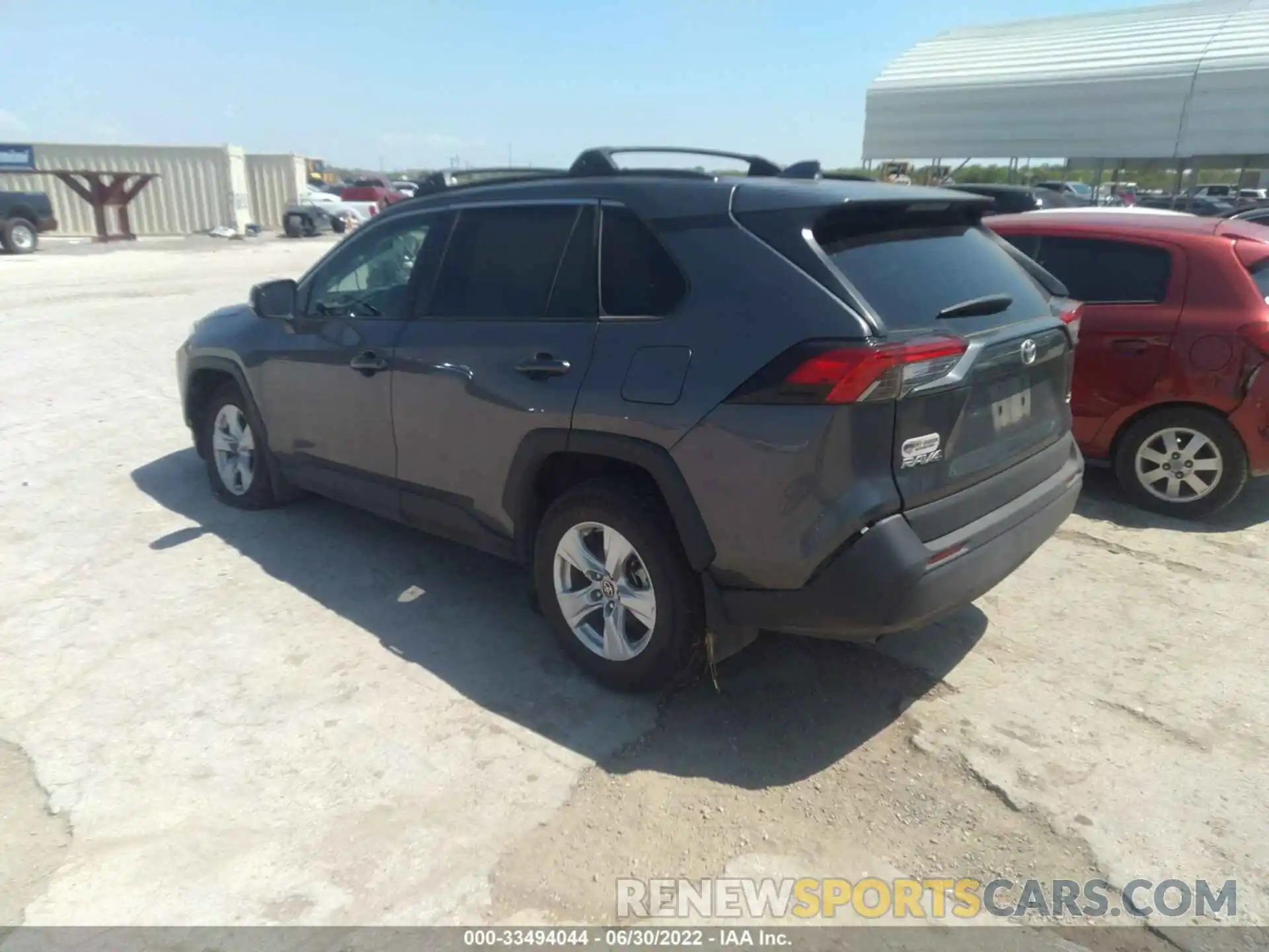 3 Photograph of a damaged car 2T3W1RFV5MC129921 TOYOTA RAV4 2021