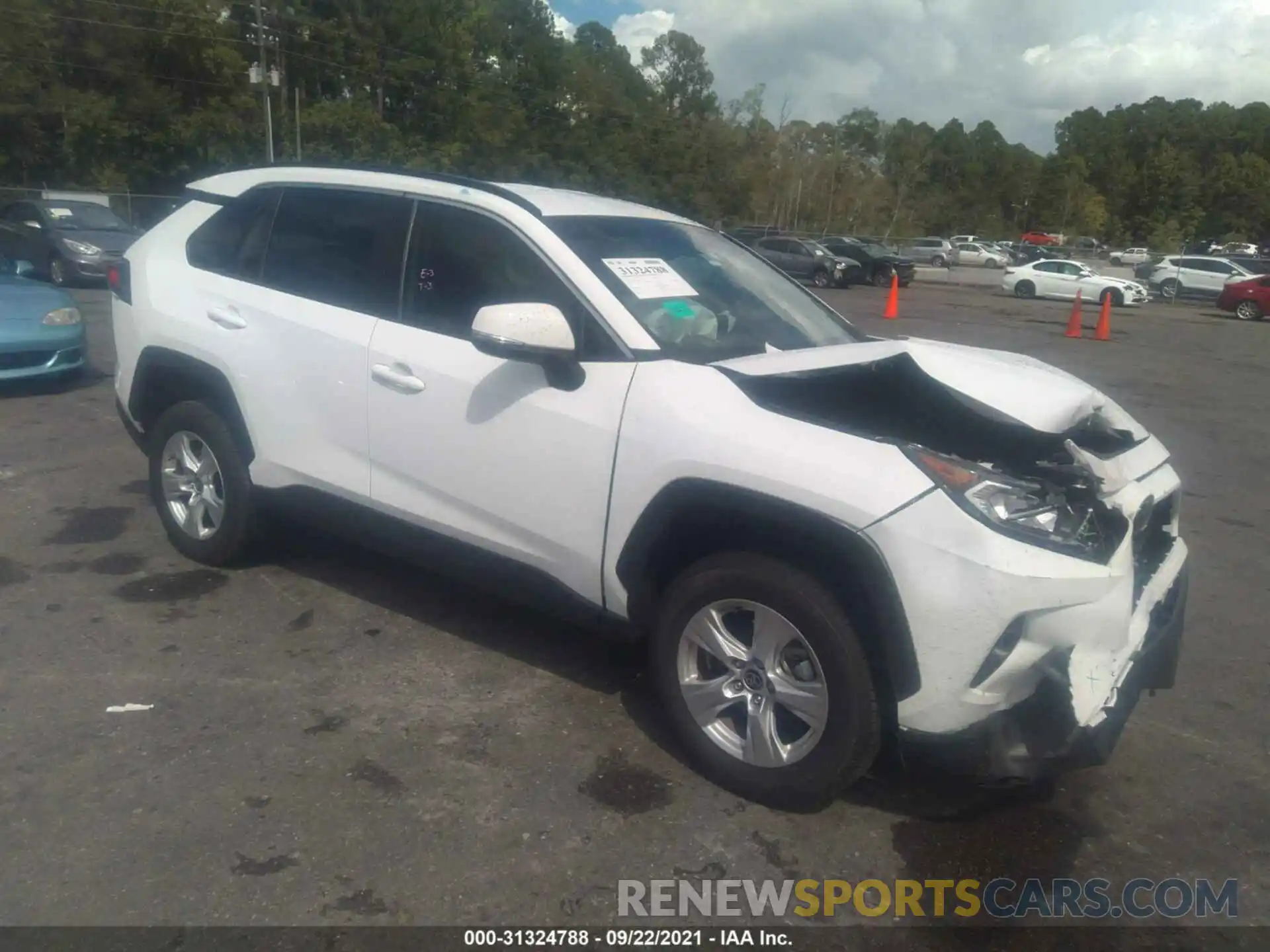 1 Photograph of a damaged car 2T3W1RFV5MC133838 TOYOTA RAV4 2021