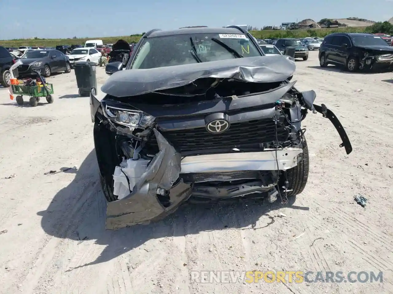 9 Photograph of a damaged car 2T3W1RFV5MC137226 TOYOTA RAV4 2021