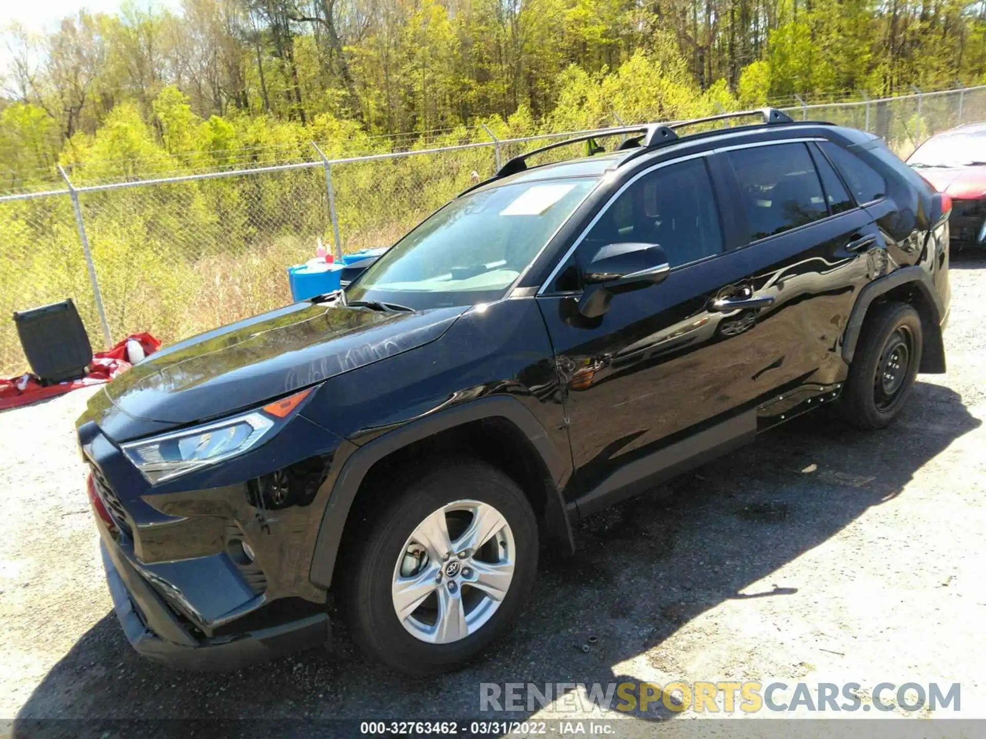 2 Photograph of a damaged car 2T3W1RFV5MW104001 TOYOTA RAV4 2021