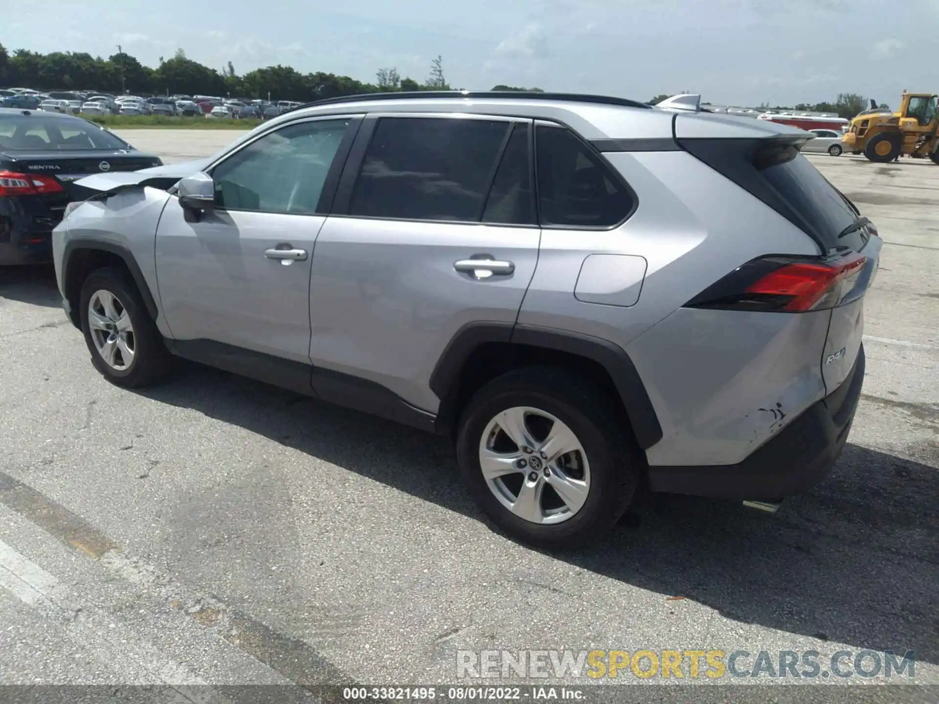 3 Photograph of a damaged car 2T3W1RFV5MW113135 TOYOTA RAV4 2021