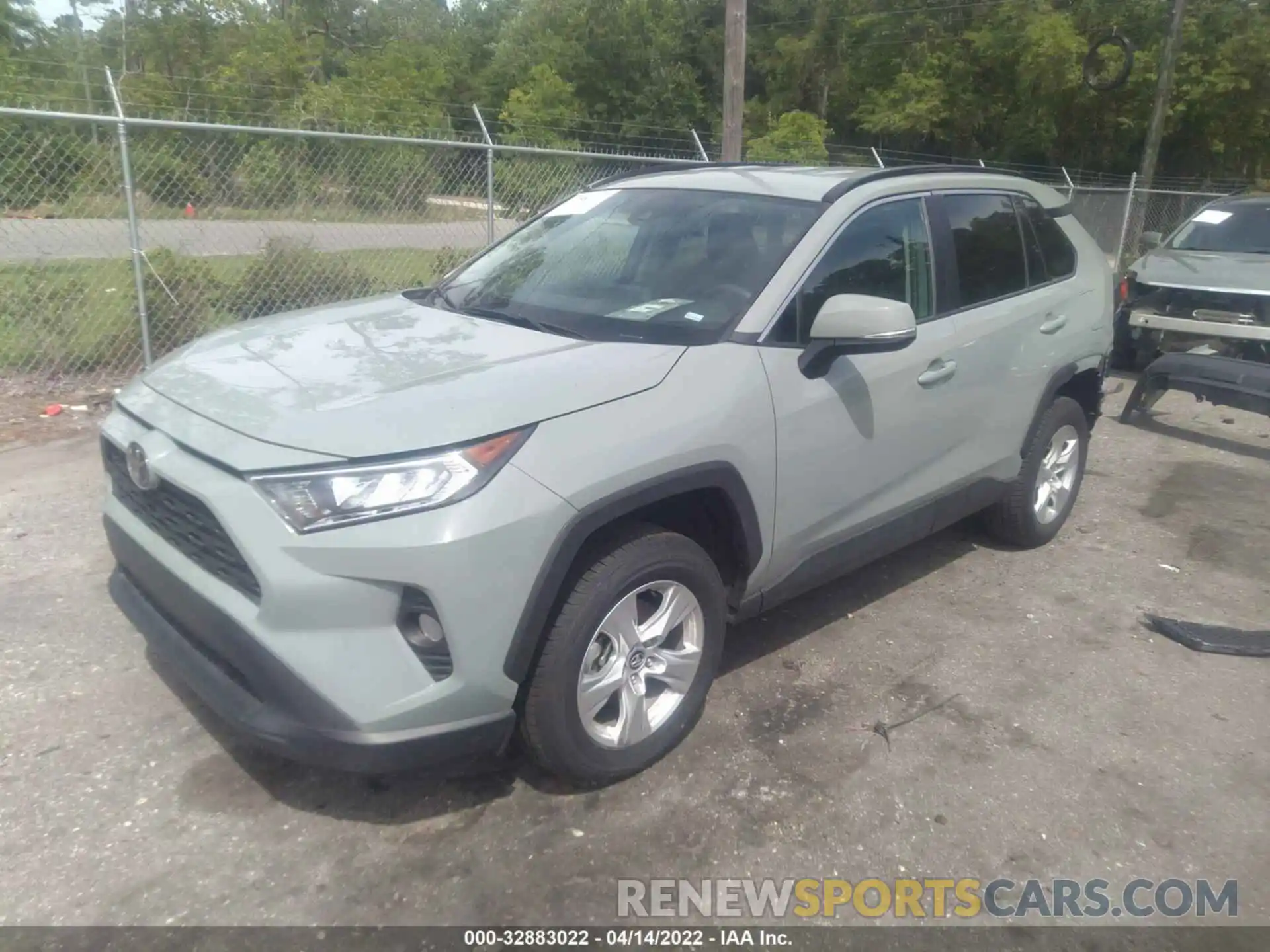 2 Photograph of a damaged car 2T3W1RFV5MW114902 TOYOTA RAV4 2021