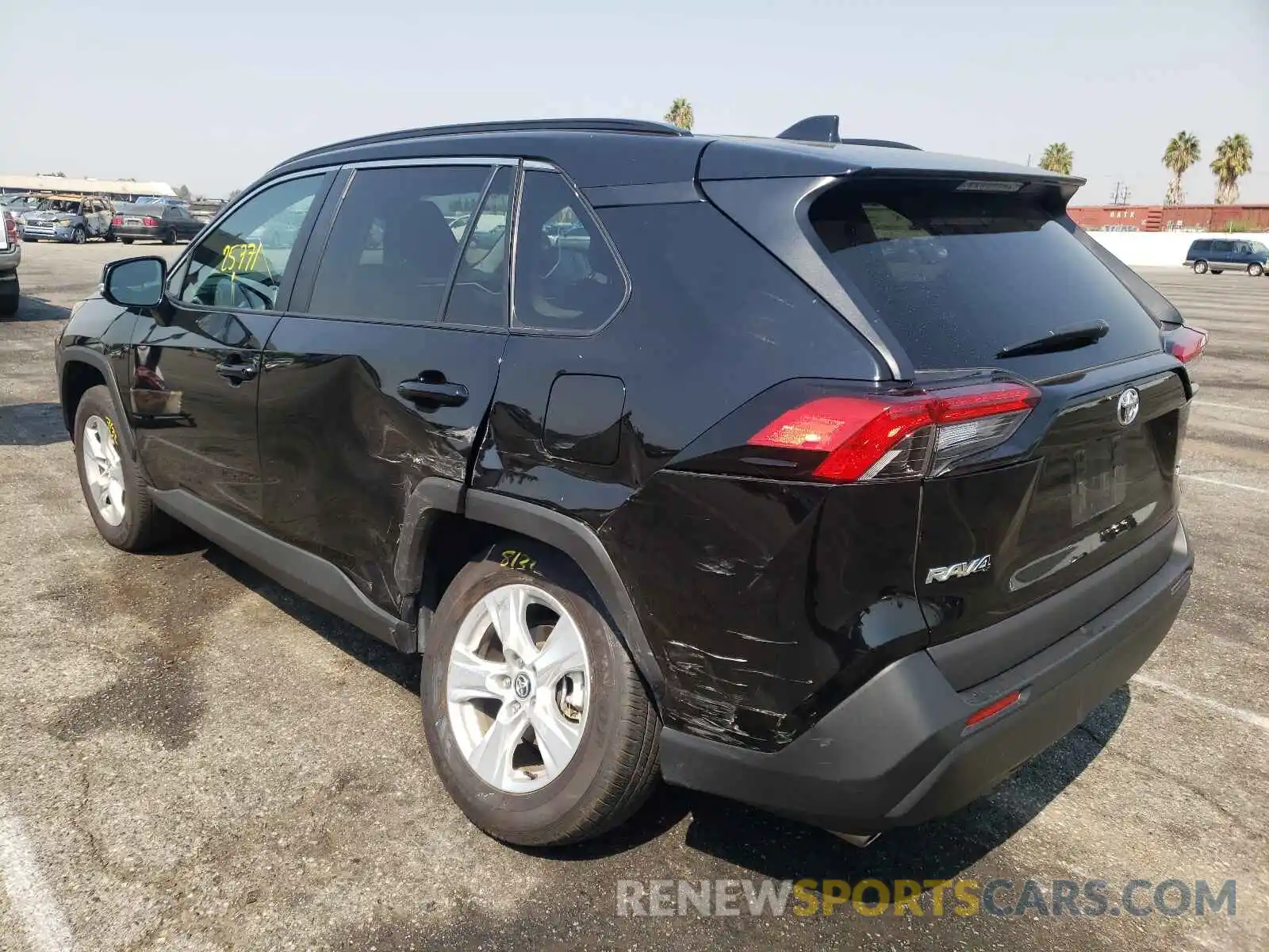 3 Photograph of a damaged car 2T3W1RFV5MW121428 TOYOTA RAV4 2021