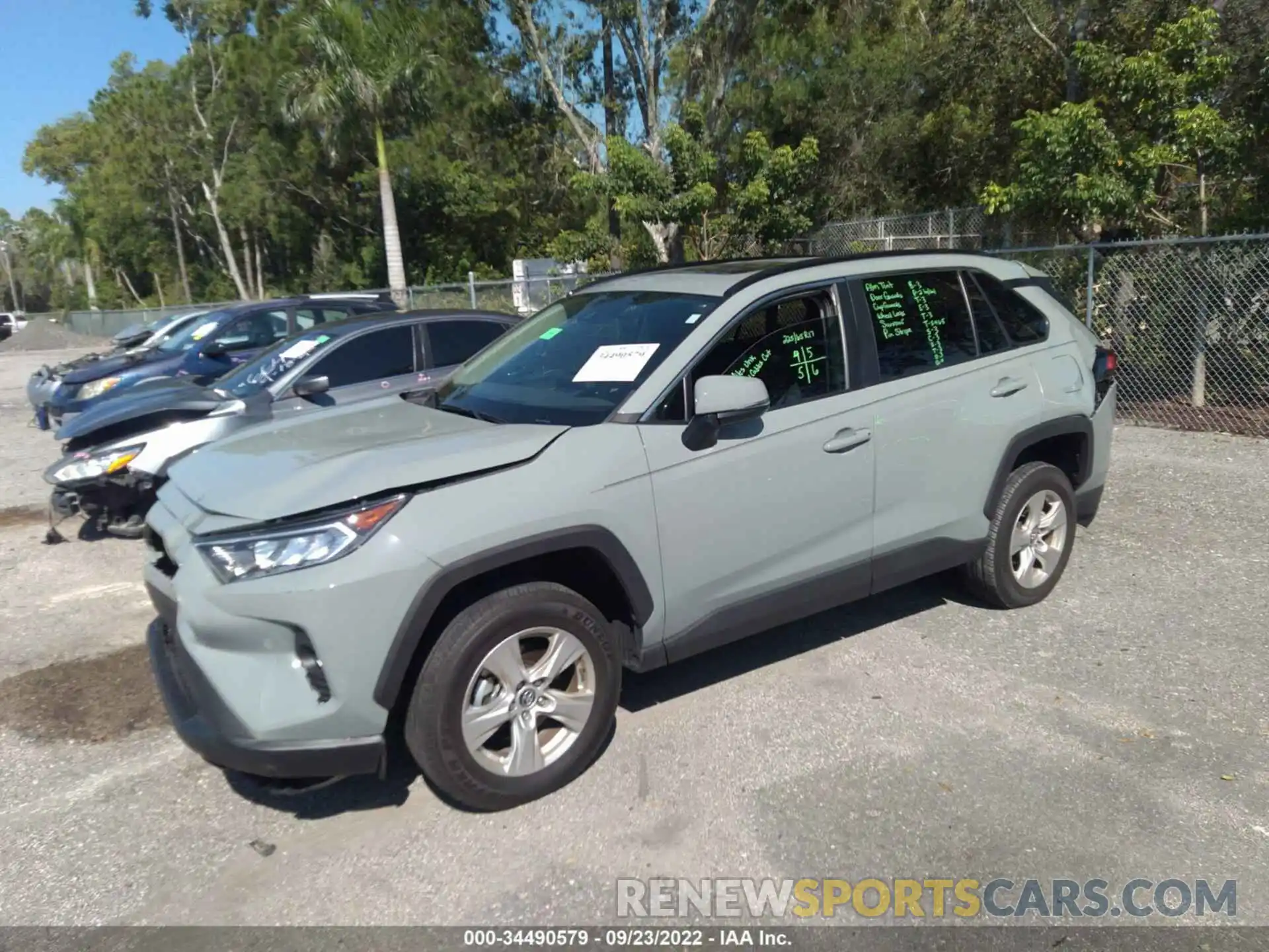 2 Photograph of a damaged car 2T3W1RFV5MW122384 TOYOTA RAV4 2021