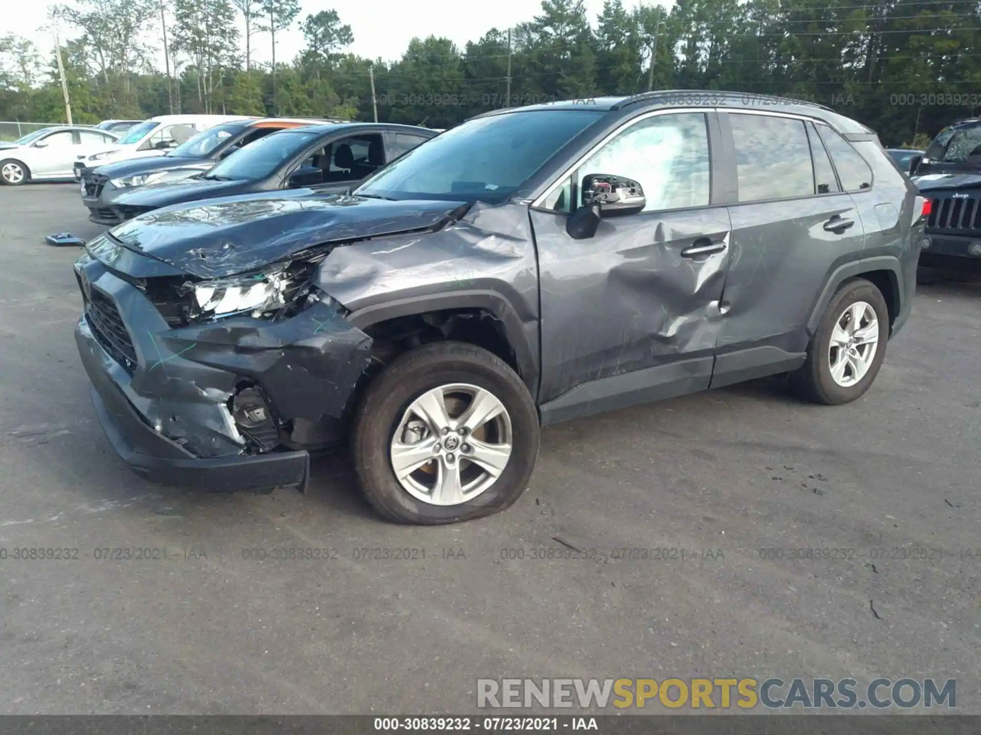 2 Photograph of a damaged car 2T3W1RFV5MW133806 TOYOTA RAV4 2021