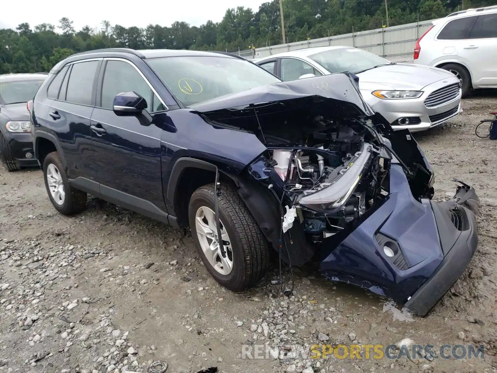 1 Photograph of a damaged car 2T3W1RFV5MW144322 TOYOTA RAV4 2021