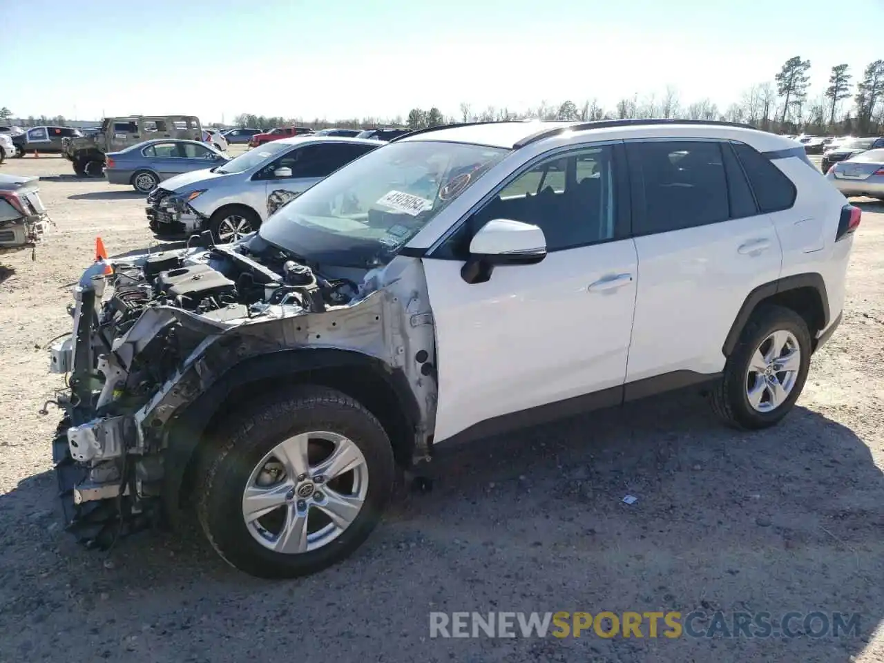 1 Photograph of a damaged car 2T3W1RFV5MW149990 TOYOTA RAV4 2021