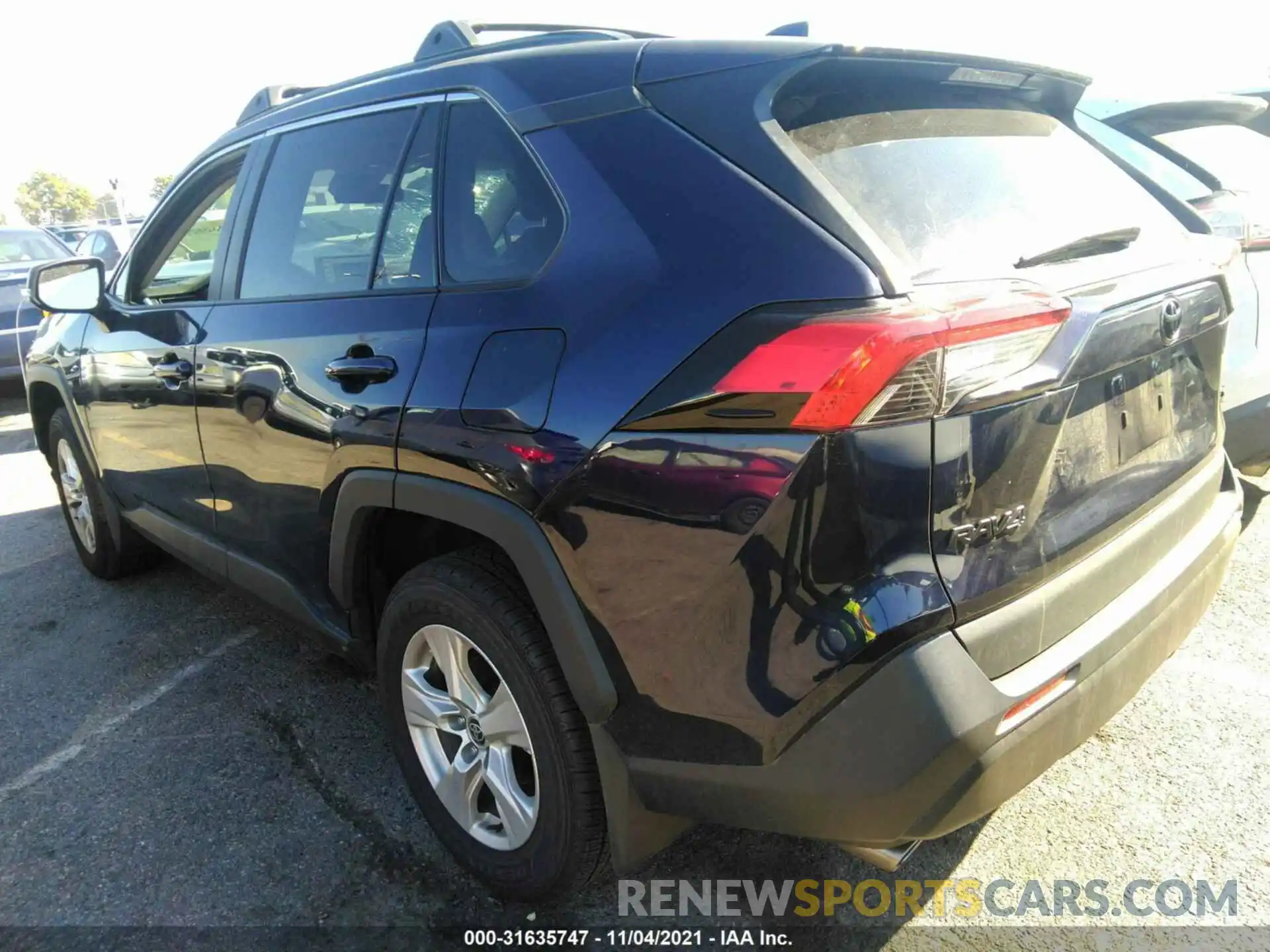 3 Photograph of a damaged car 2T3W1RFV5MW156003 TOYOTA RAV4 2021