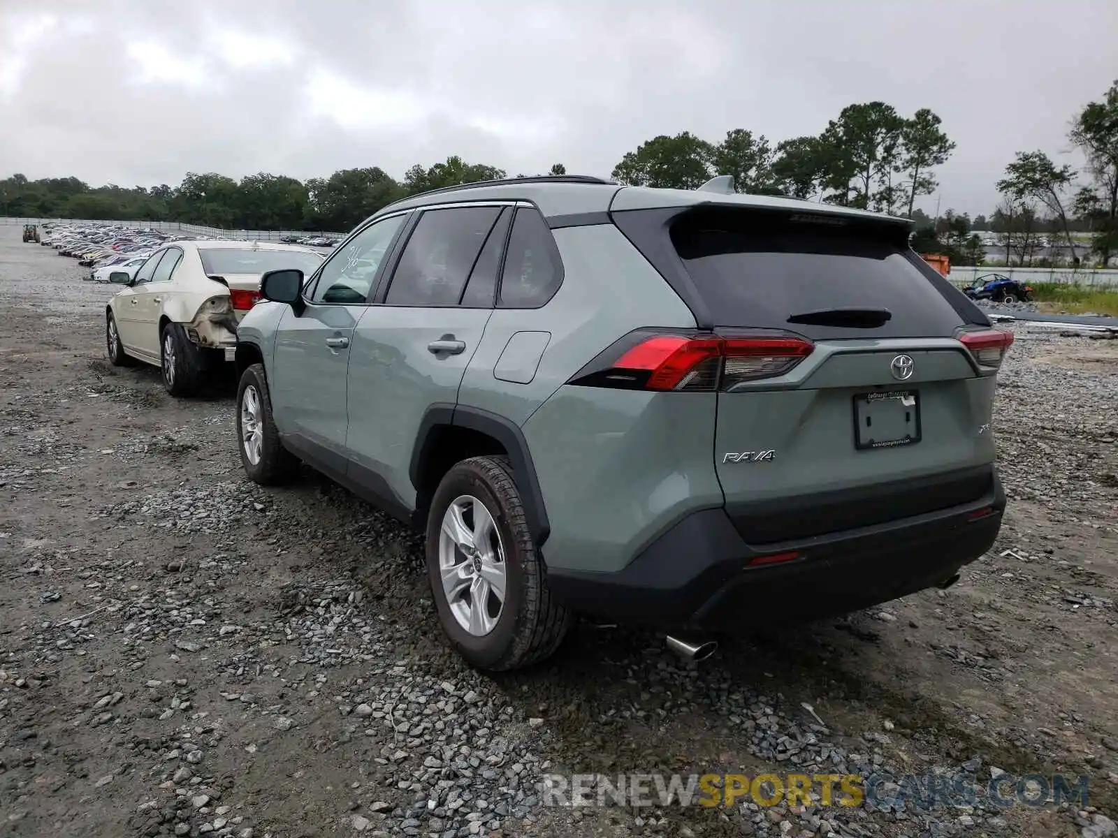 3 Photograph of a damaged car 2T3W1RFV5MW160553 TOYOTA RAV4 2021