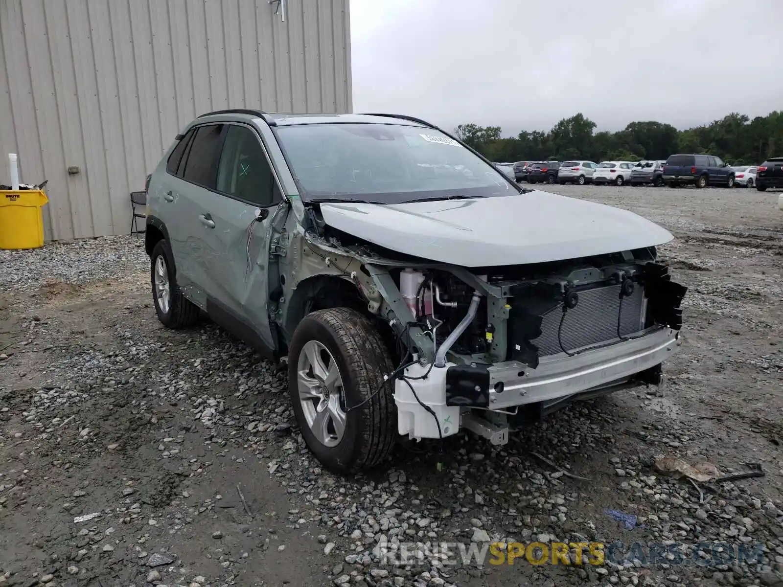 9 Photograph of a damaged car 2T3W1RFV5MW160553 TOYOTA RAV4 2021