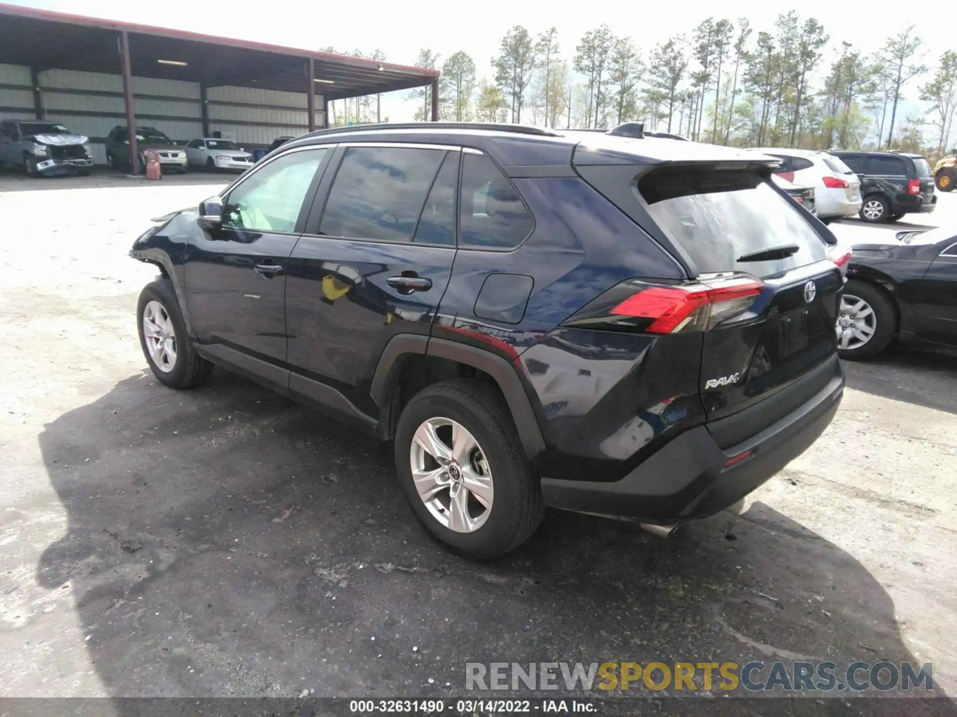 3 Photograph of a damaged car 2T3W1RFV5MW161797 TOYOTA RAV4 2021