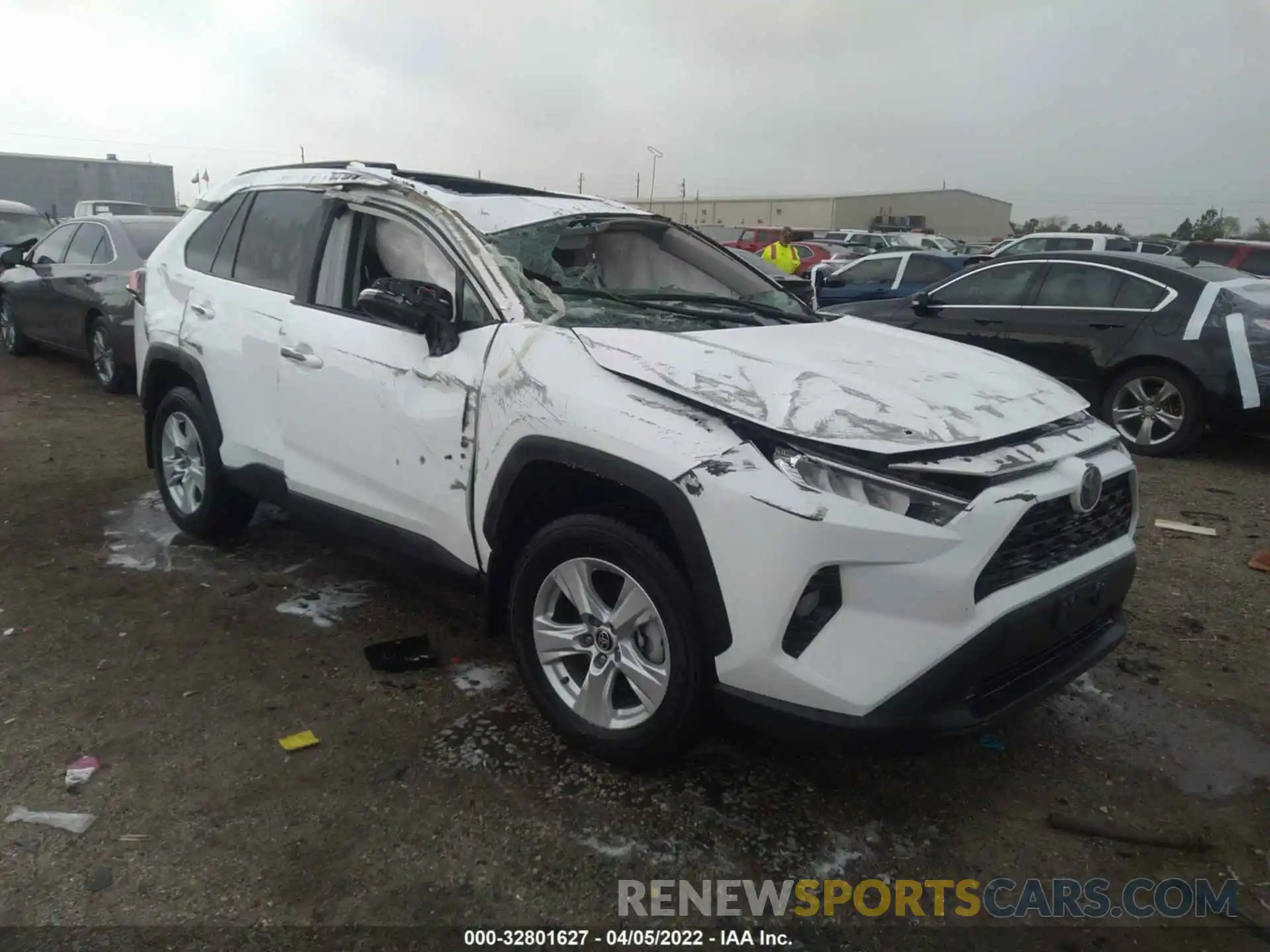 1 Фотография поврежденного автомобиля 2T3W1RFV5MW162092 TOYOTA RAV4 2021