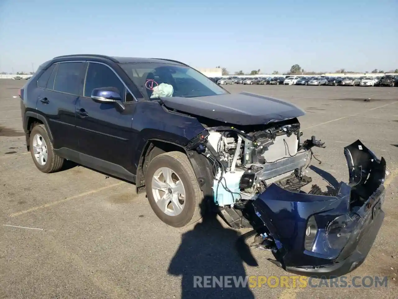 1 Photograph of a damaged car 2T3W1RFV5MW166725 TOYOTA RAV4 2021