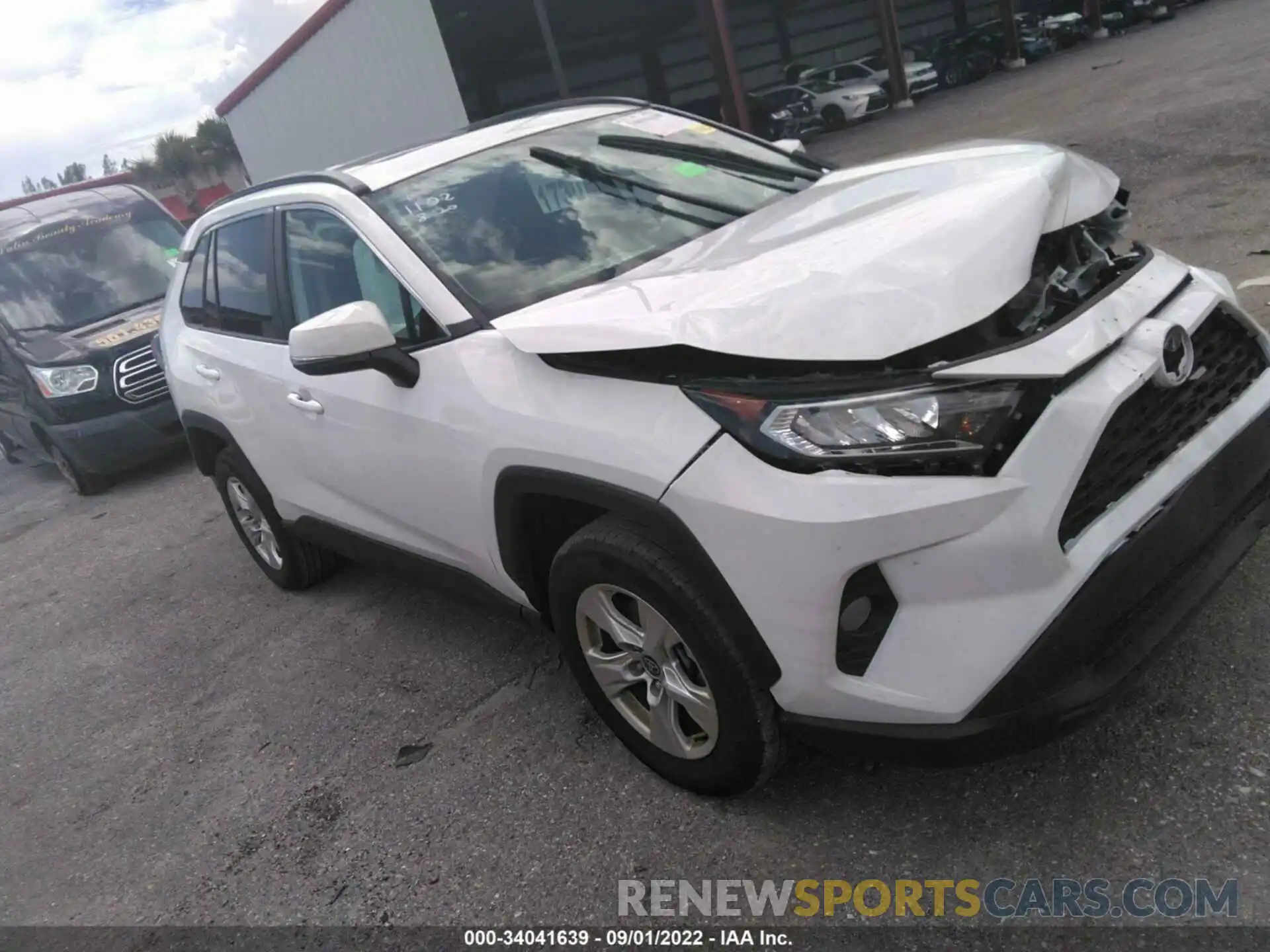 1 Фотография поврежденного автомобиля 2T3W1RFV5MW171102 TOYOTA RAV4 2021