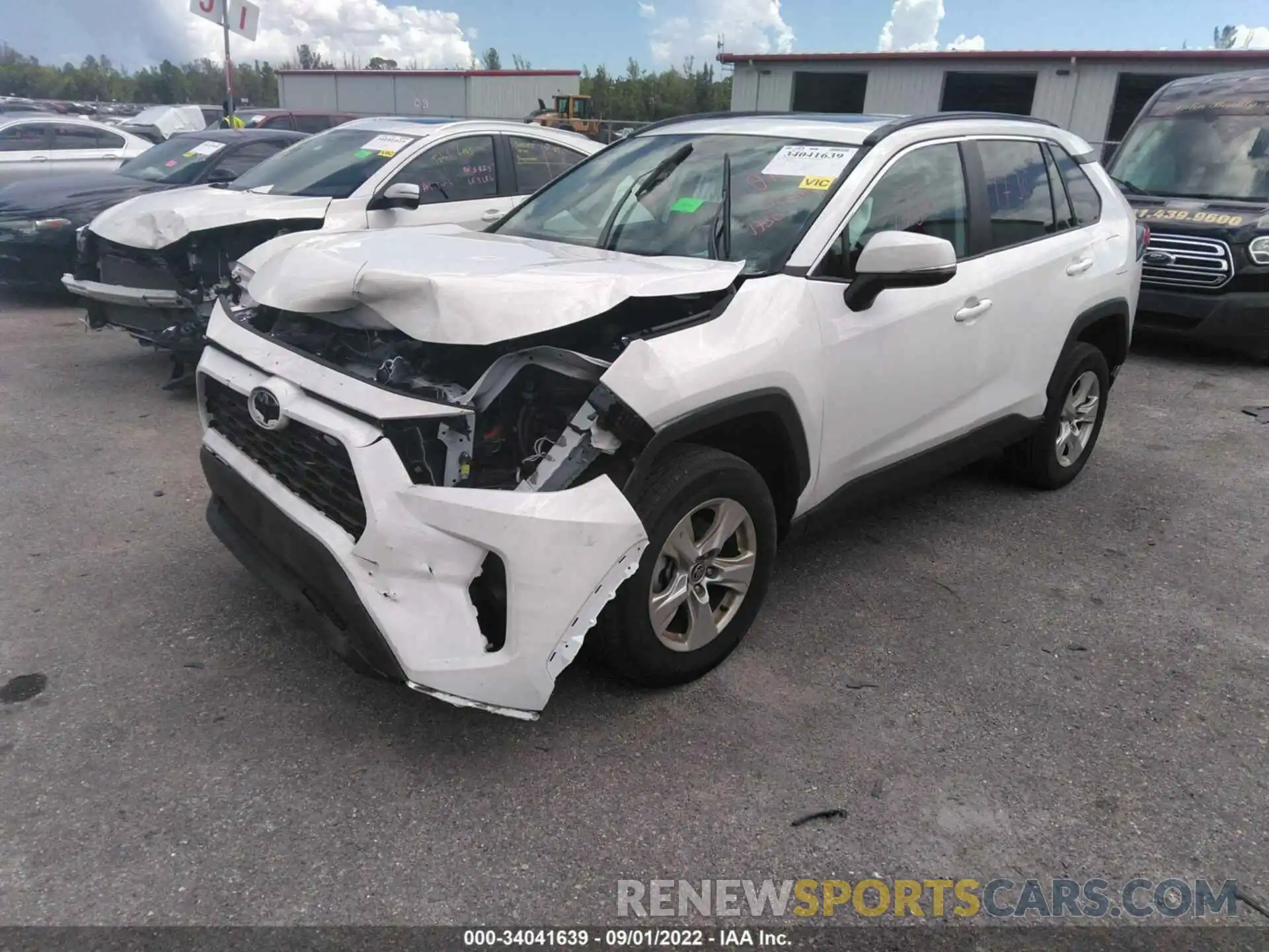 2 Фотография поврежденного автомобиля 2T3W1RFV5MW171102 TOYOTA RAV4 2021