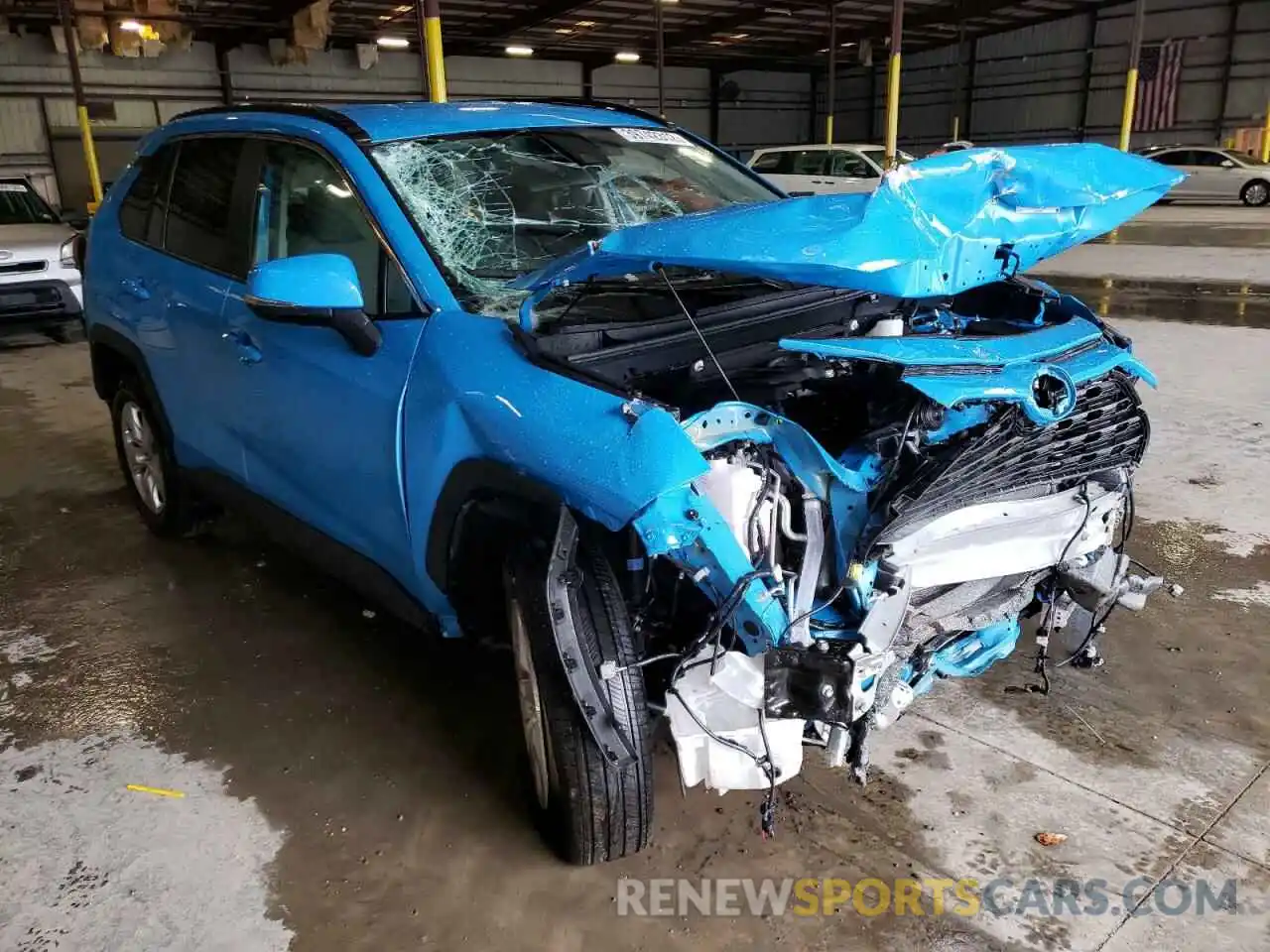 1 Photograph of a damaged car 2T3W1RFV5MW178714 TOYOTA RAV4 2021