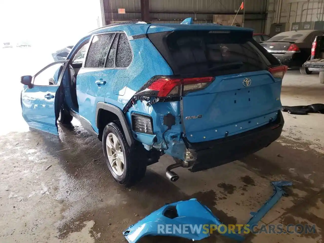 3 Фотография поврежденного автомобиля 2T3W1RFV5MW178714 TOYOTA RAV4 2021