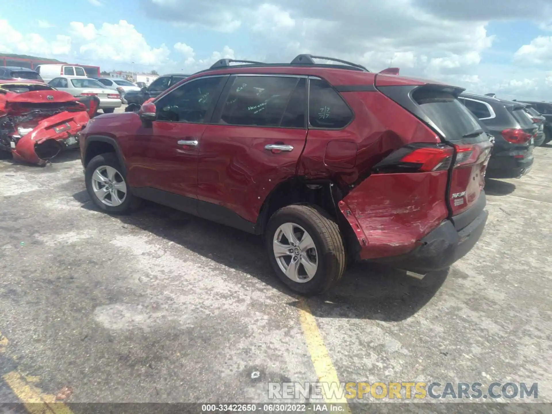 3 Photograph of a damaged car 2T3W1RFV5MW179412 TOYOTA RAV4 2021