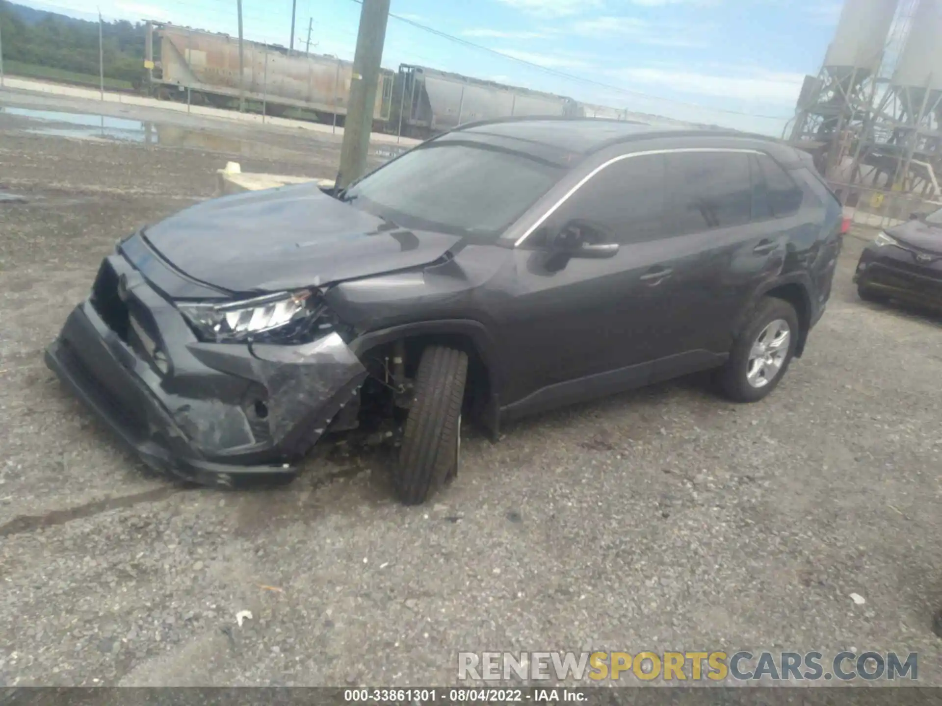 2 Photograph of a damaged car 2T3W1RFV6MC087243 TOYOTA RAV4 2021